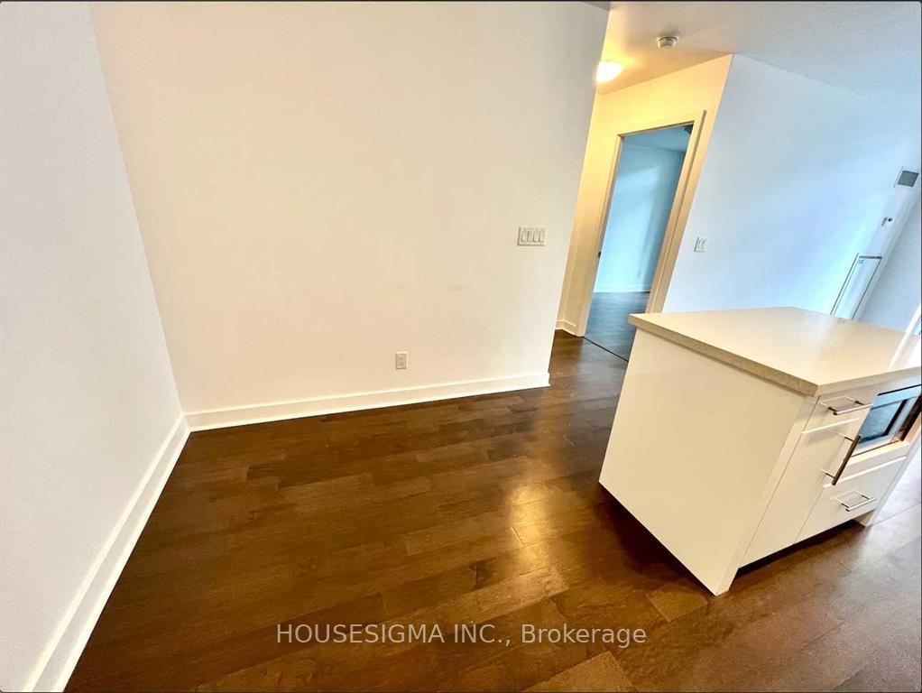 Photo 8 of Unit 1005, 58 Orchard View Boulevard, Toronto, Yonge-Eglinton — HOMEH