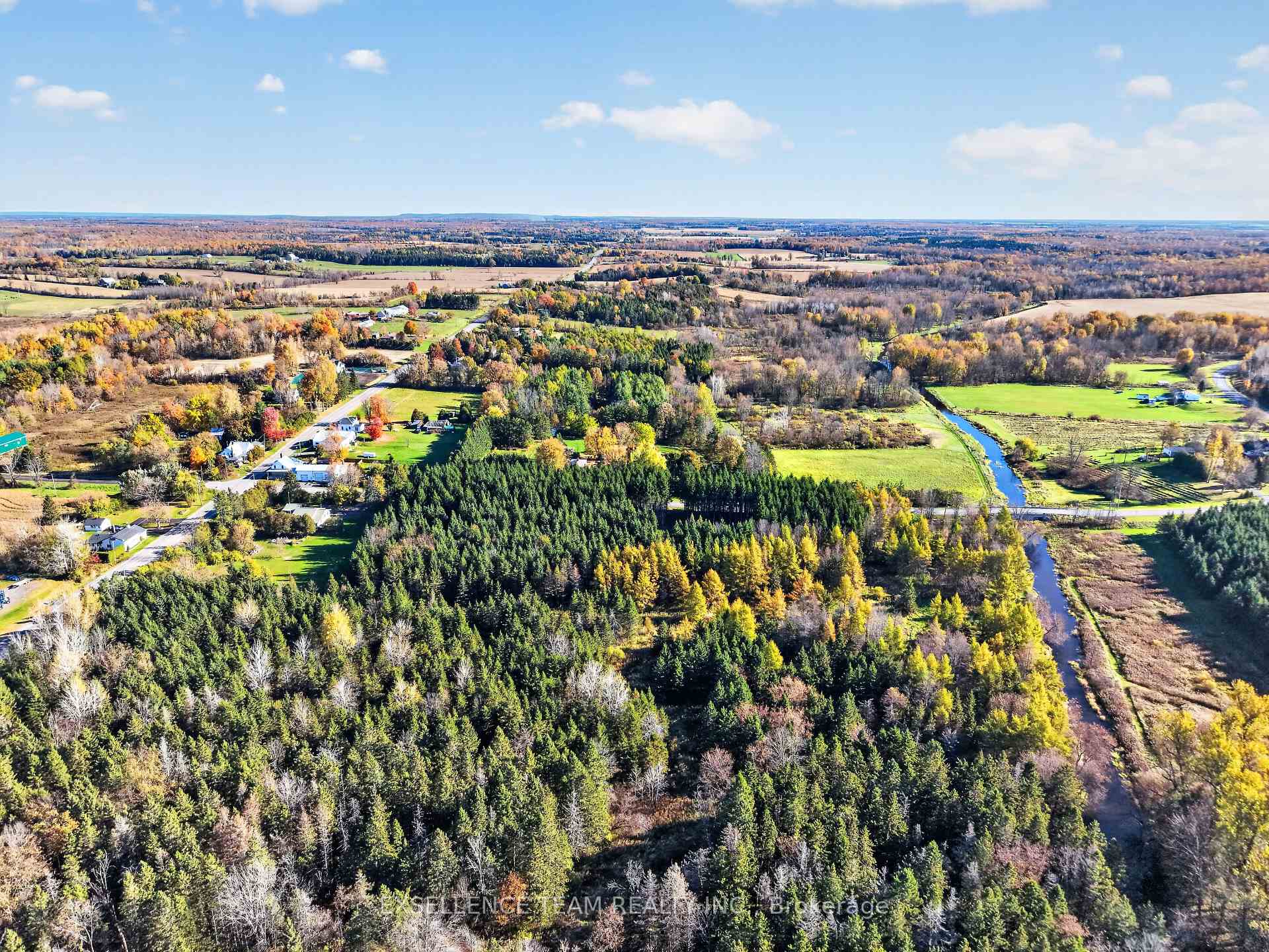 Photo 11 of 0000 Glen Roy Road, South Glengarry, South Glengarry (Charlottenburgh) Twp — HOMEH