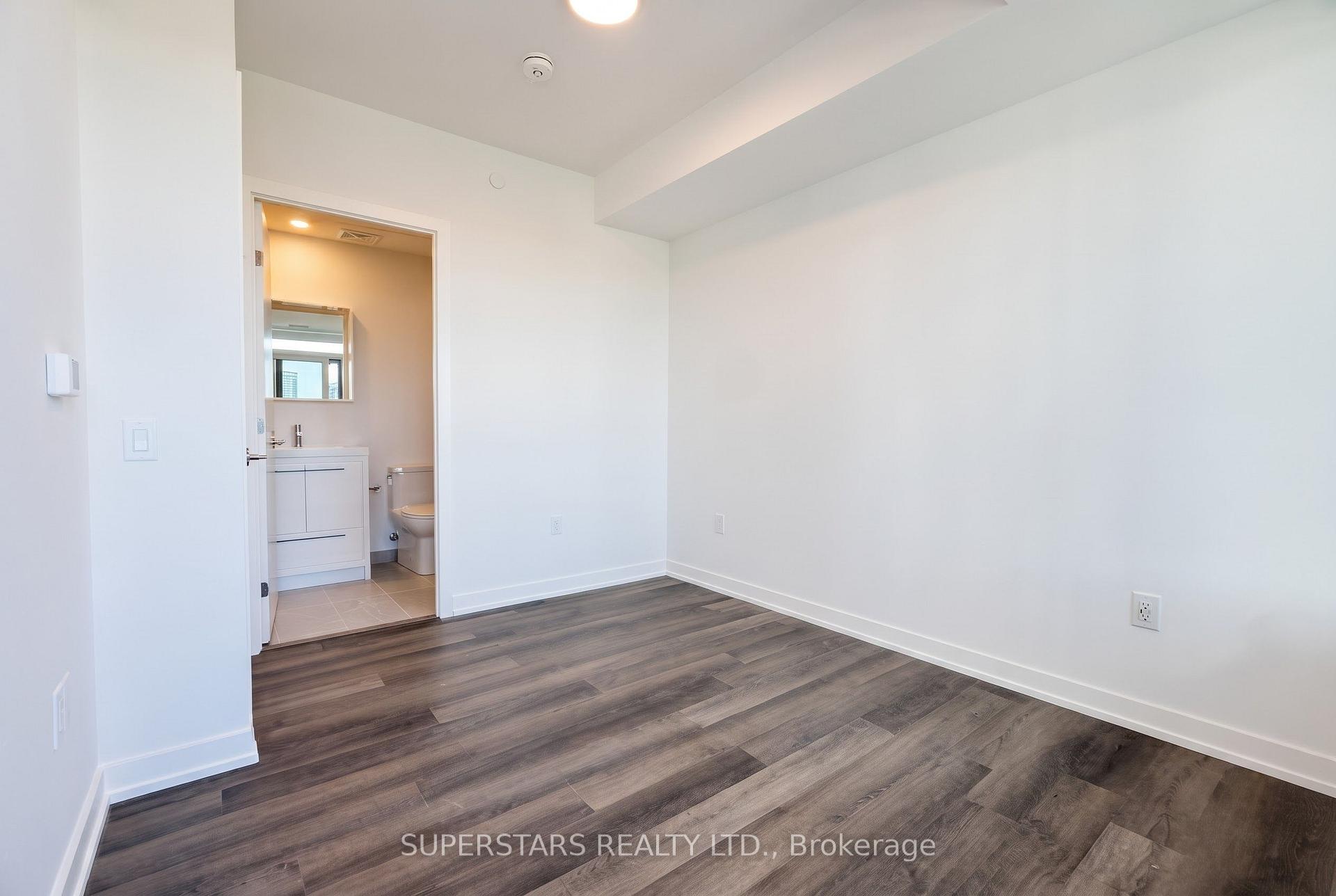 Photo 12 of Unit 1411, 5 Meadowdale Road, Vaughan, Vaughan Corporate Centre — HOMEH