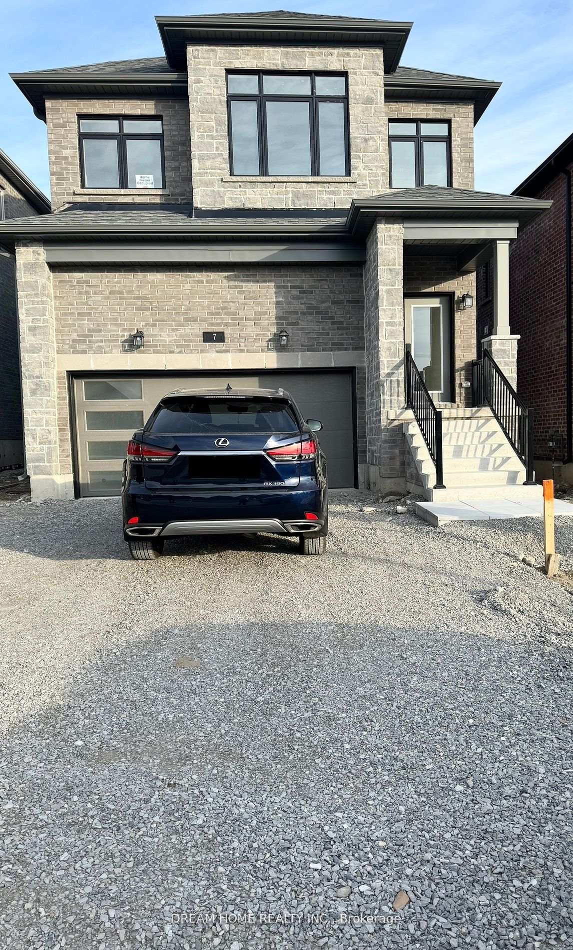 Photo of 7 Gateway Drive