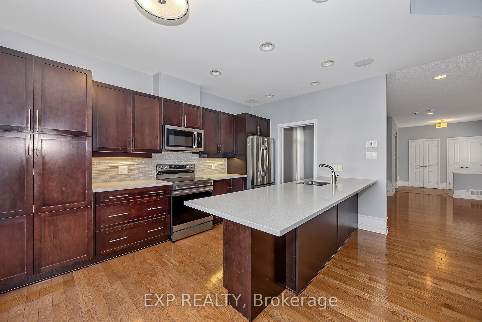 Photo 12 of 778 Bowercrest Crescent, Ottawa, Riverside South/Gloucester Glen — HOMEH