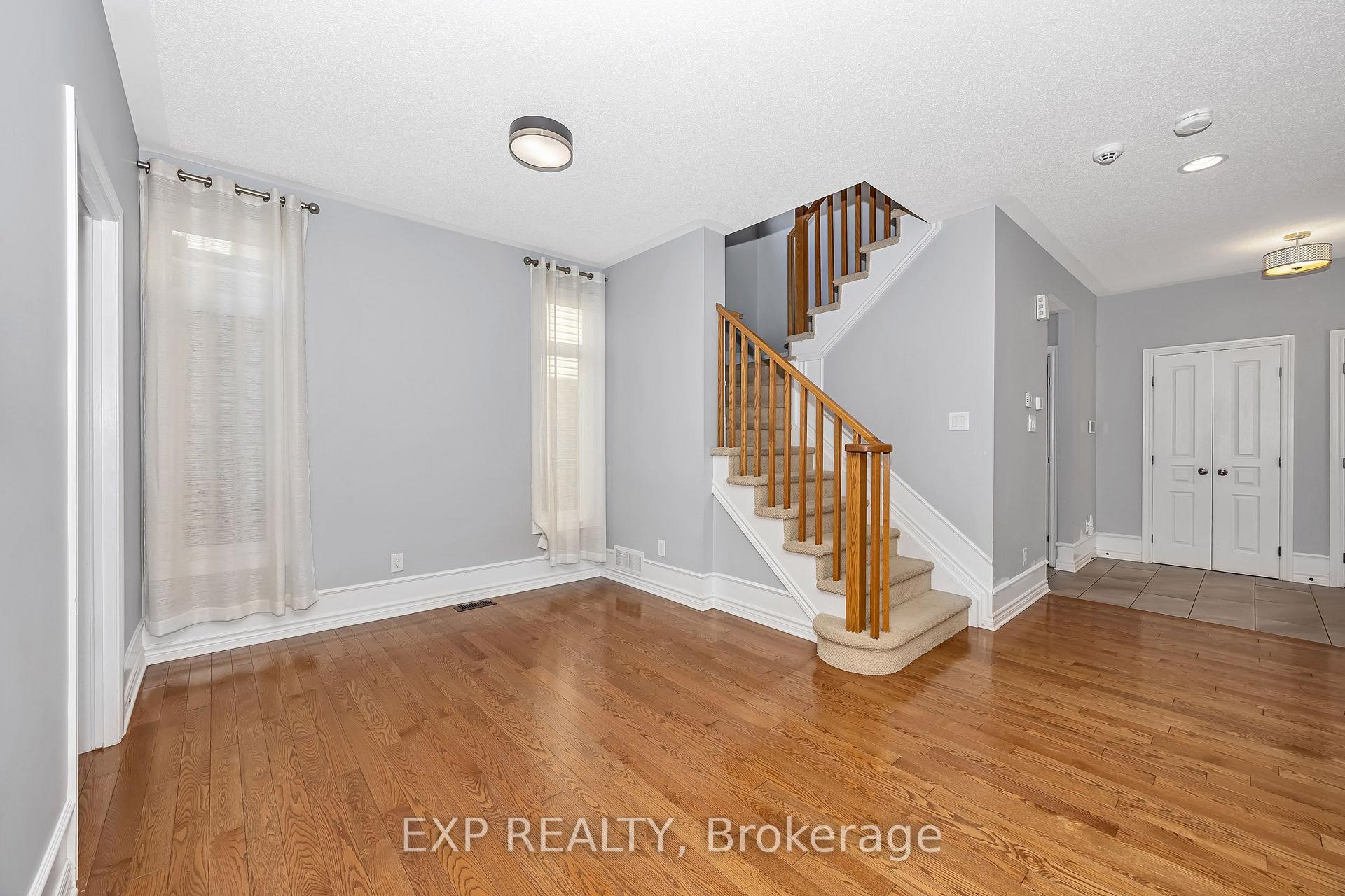Photo 18 of 778 Bowercrest Crescent, Ottawa, Riverside South/Gloucester Glen — HOMEH