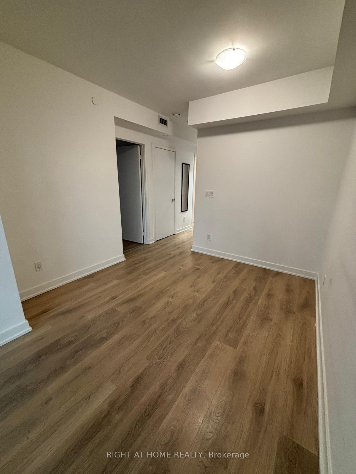 Photo 6 of Unit 3022, 2031 Kennedy Road, Scarborough, Agincourt South-Malvern West — HOMEH