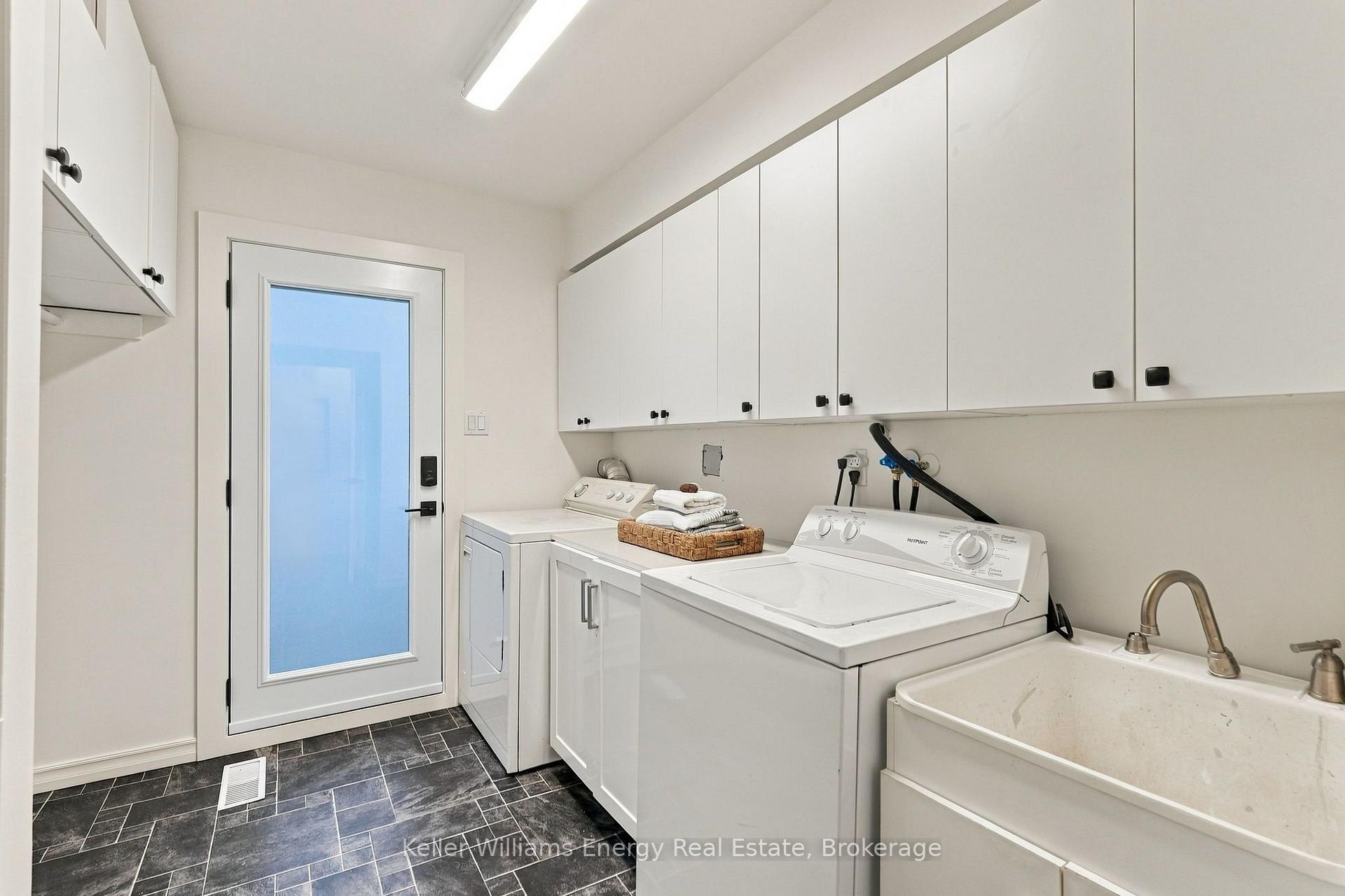 Photo 34 of 801 Greenbriar Drive, Oshawa, Eastdale — HOMEH