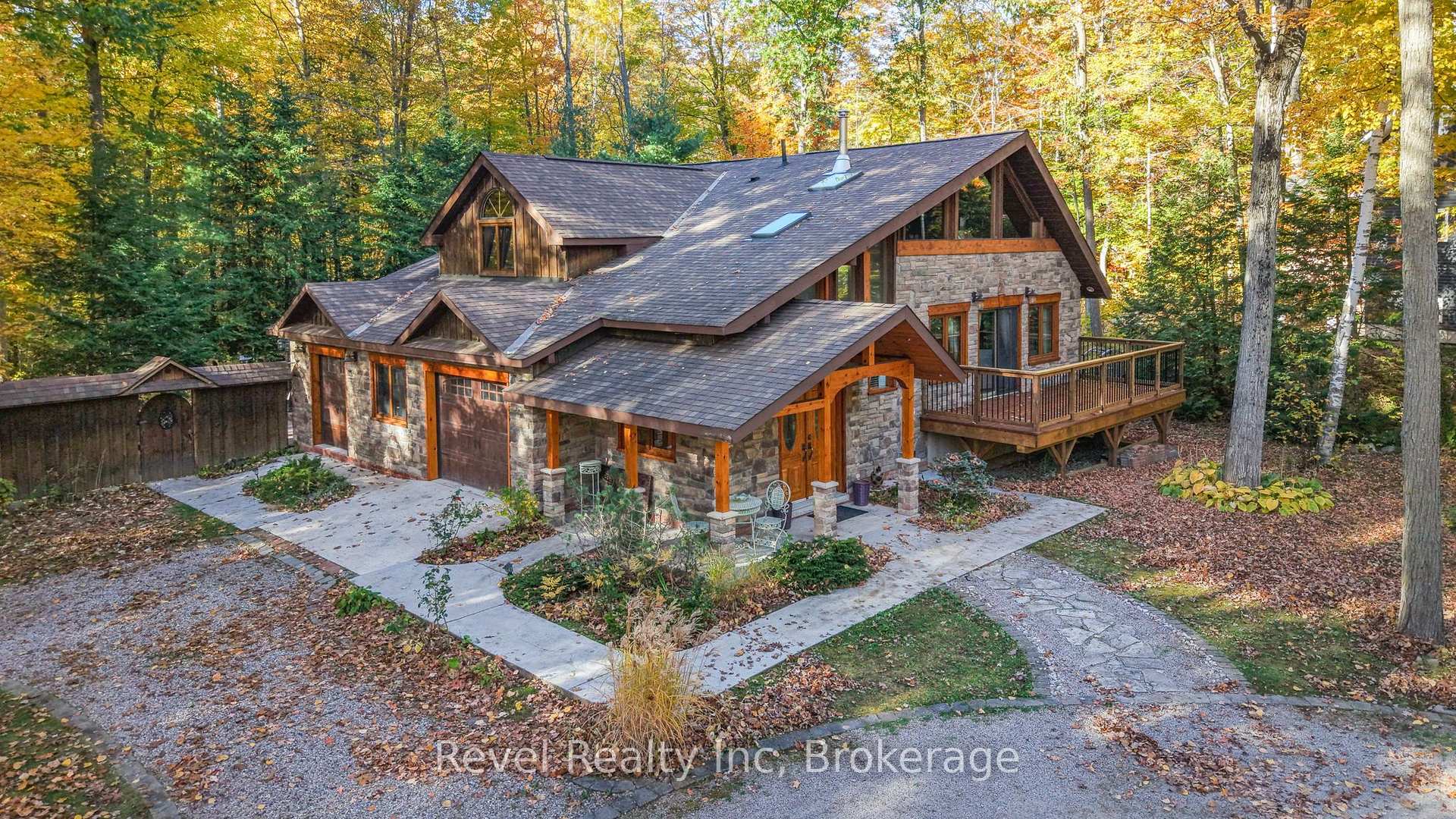 Photo 24 of 161 Desroches Trail, Tiny, Rural Tiny — HOMEH