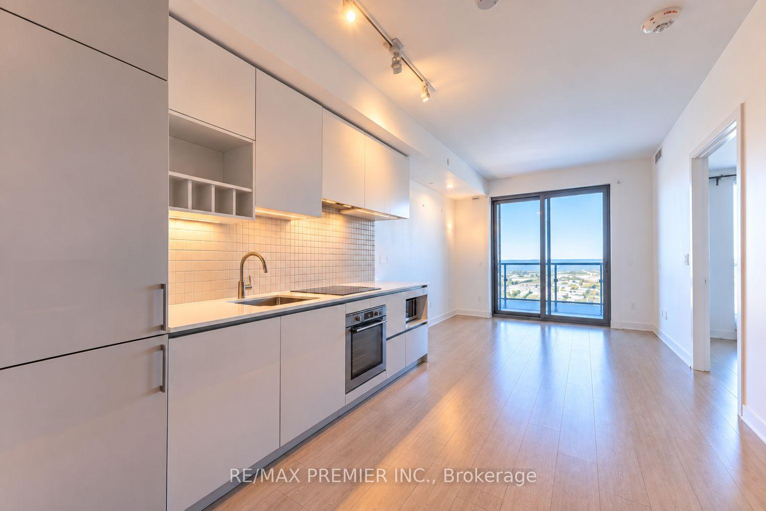 Photo 2 of Unit 5901, 950 Portage Parkway, Vaughan, Vaughan Corporate Centre — HOMEH