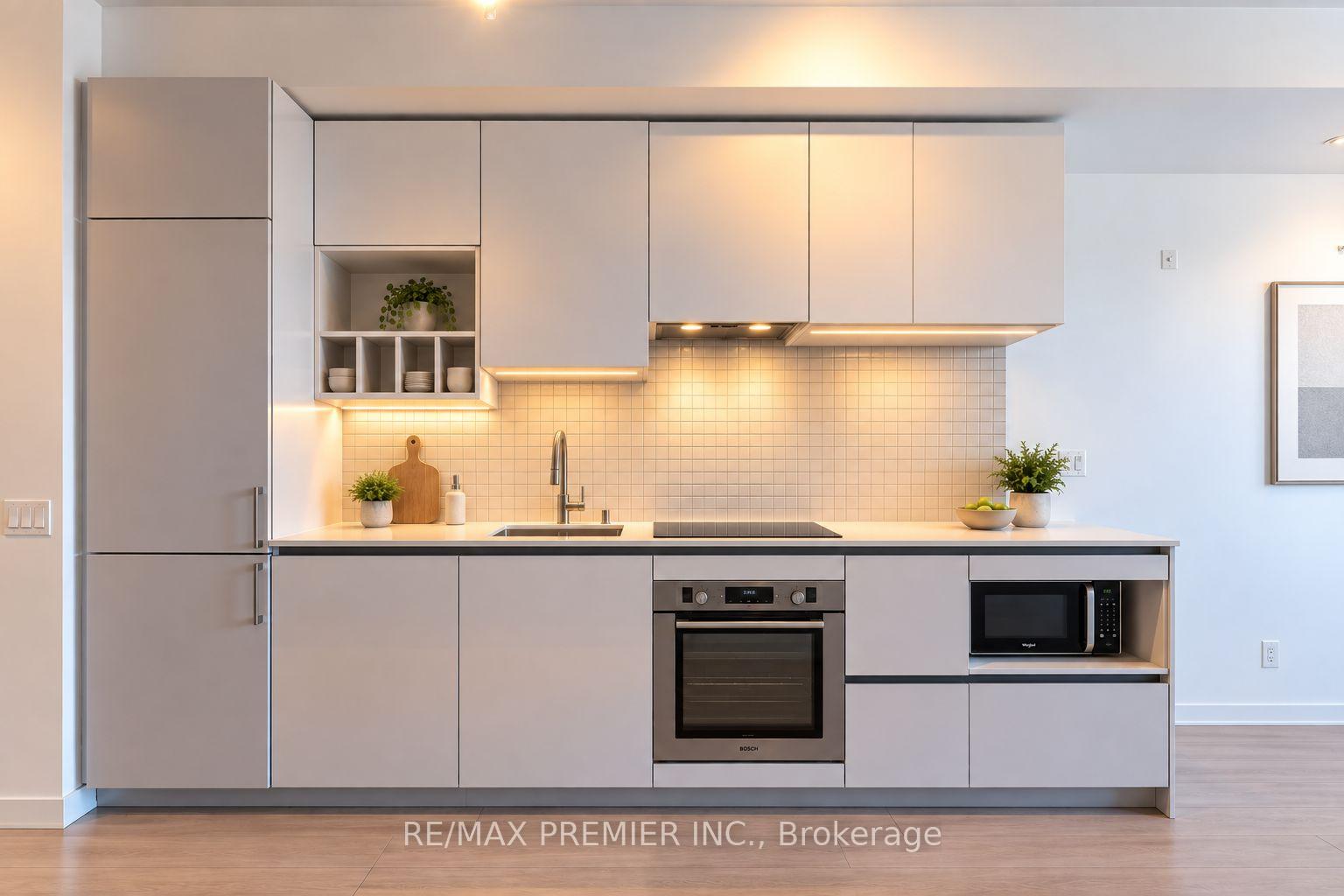 Photo 5 of Unit 5901, 950 Portage Parkway, Vaughan, Vaughan Corporate Centre — HOMEH