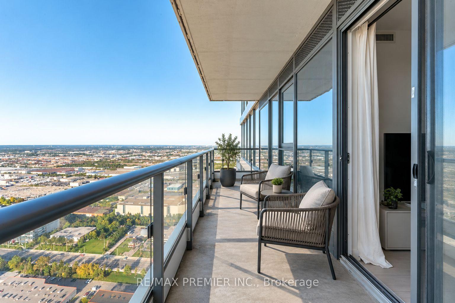 Photo 14 of Unit 5901, 950 Portage Parkway, Vaughan, Vaughan Corporate Centre — HOMEH