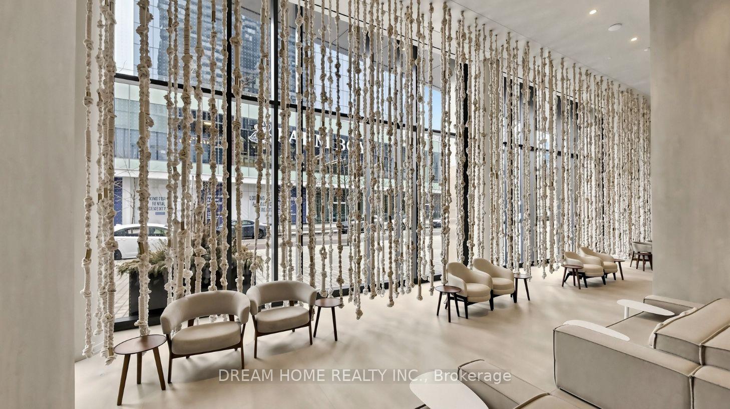 Photo 5 of Unit 6701, 138 Downes Street, Toronto, Waterfront Communities — HOMEH