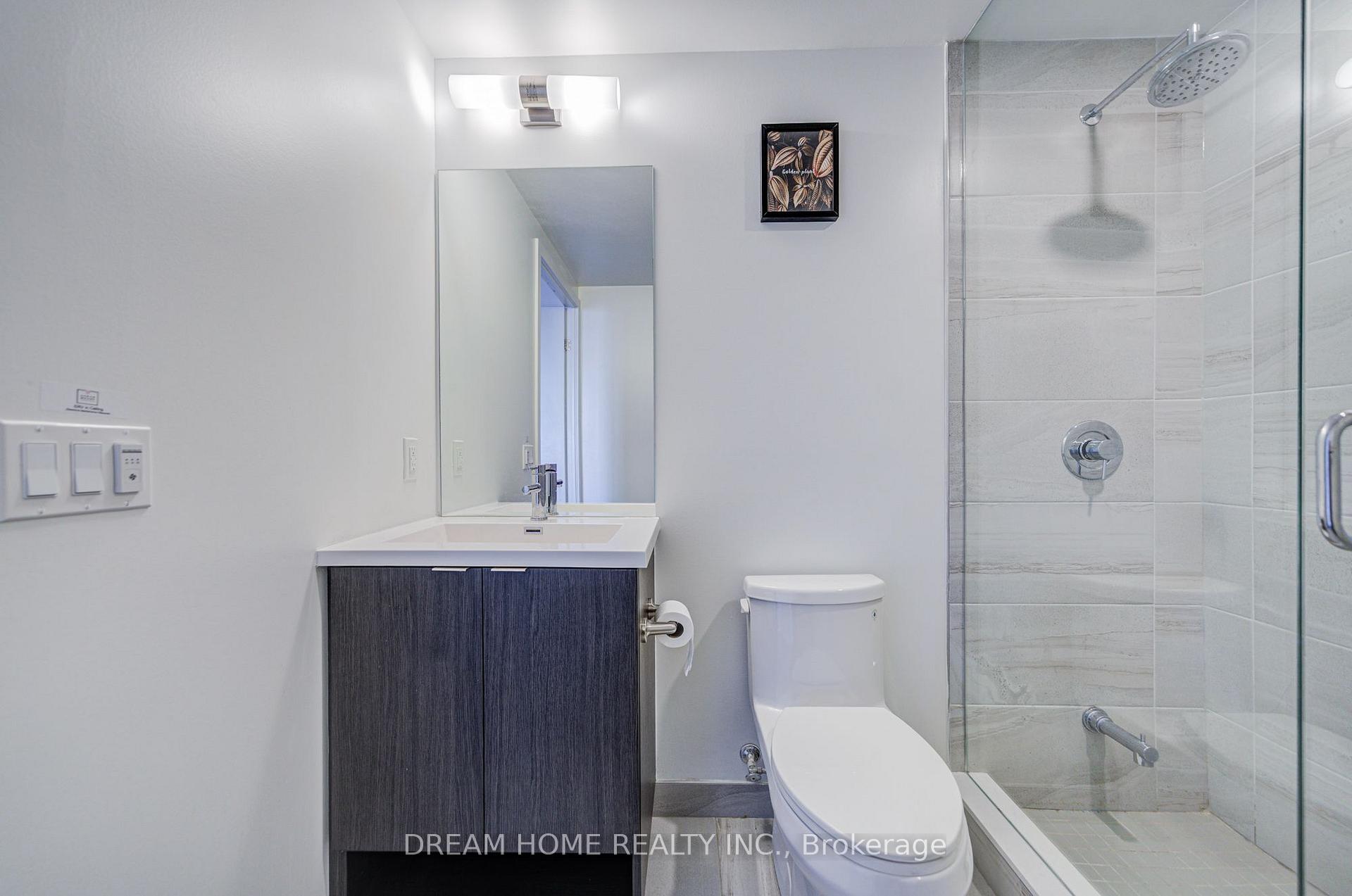 Photo 10 of Unit 6701, 138 Downes Street, Toronto, Waterfront Communities — HOMEH