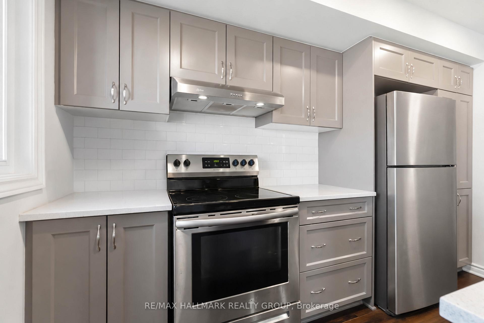 Photo 6 of Unit 154, 796 Mikinak Road, Ottawa, CFB Rockcliffe and Area — HOMEH