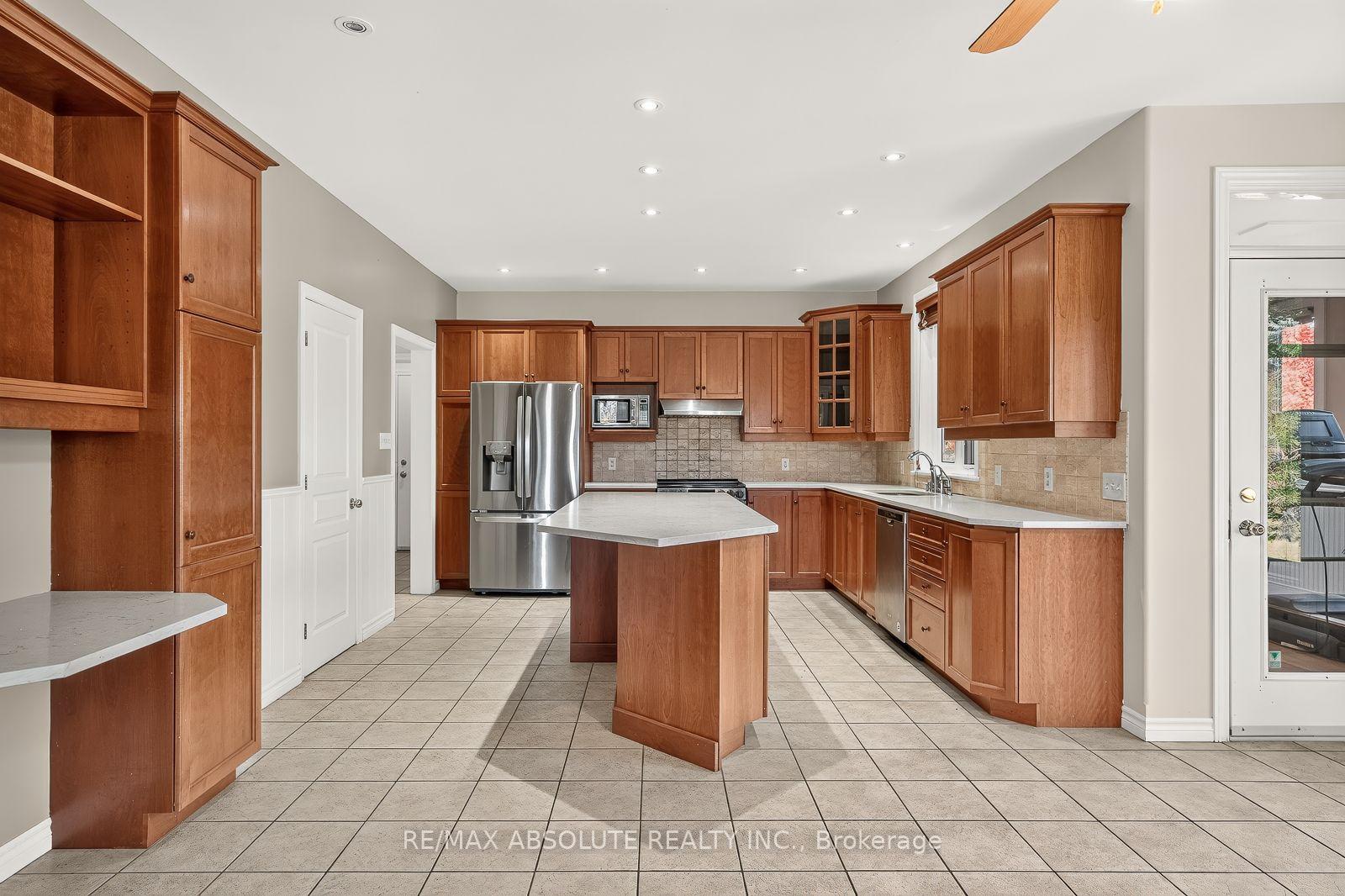 Photo 20 of 7001 Flewellyn Road, Ottawa, Remainder of Stittsville & Area — HOMEH