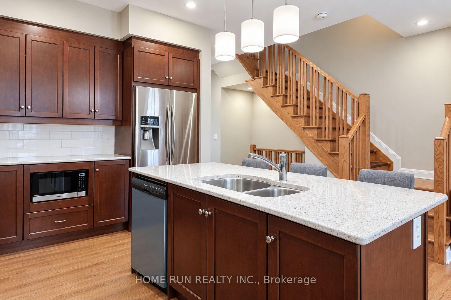 Photo 11 of 116 Boundstone Way, Ottawa, Kanata - Kanata Lakes/Heritage Hills — HOMEH