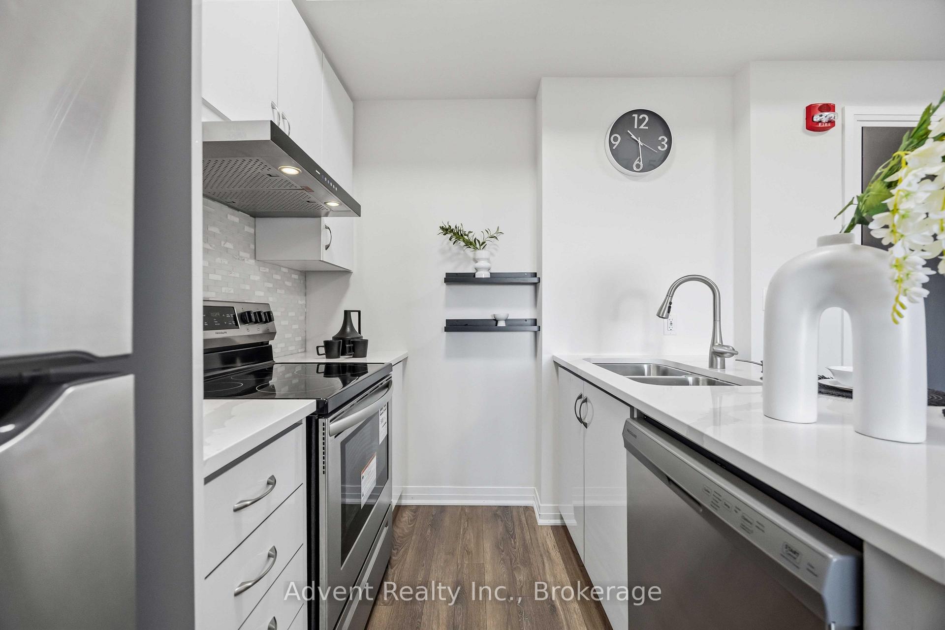 Photo 5 of Unit 113, 58 Adam Sellers Street, Markham, Cornell — HOMEH