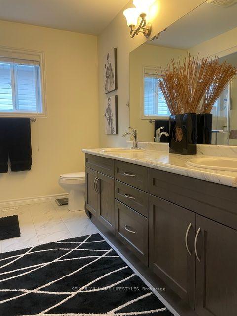 Photo 13 of 1558 Noah Bend, London, North I — HOMEH