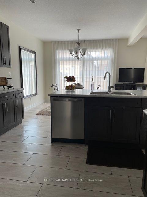 Photo 20 of 1558 Noah Bend, London, North I — HOMEH