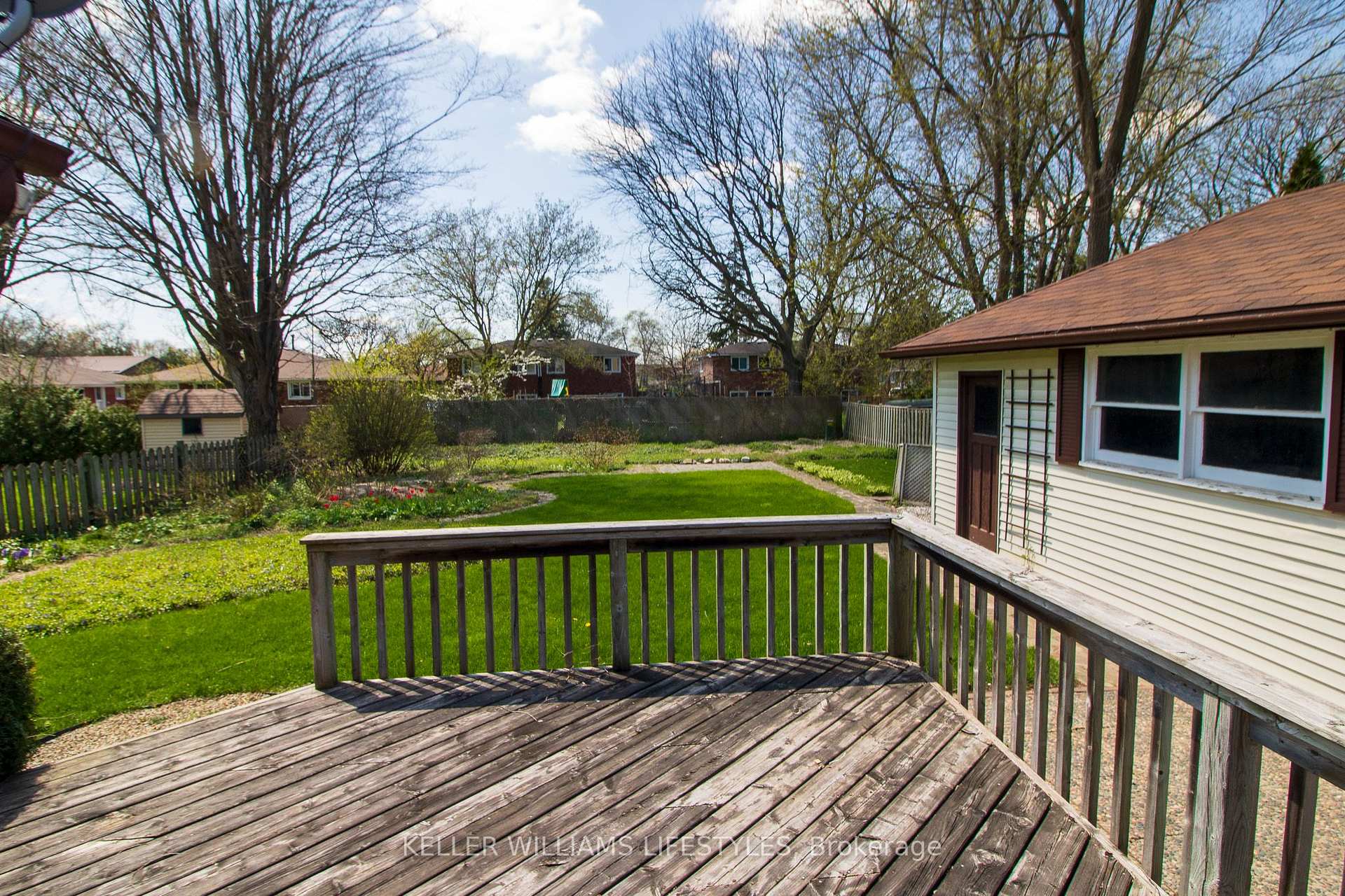 Photo 26 of Unit Lower, 179 Burnside Drive, London, East I — HOMEH
