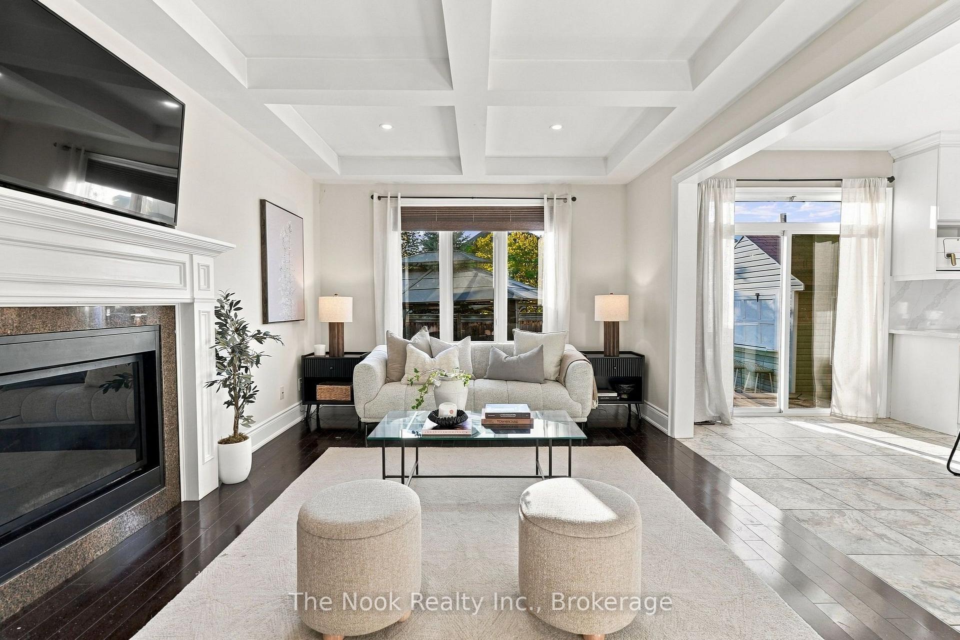 Photo 14 of 39 Serene Court, Whitby, Rolling Acres — HOMEH