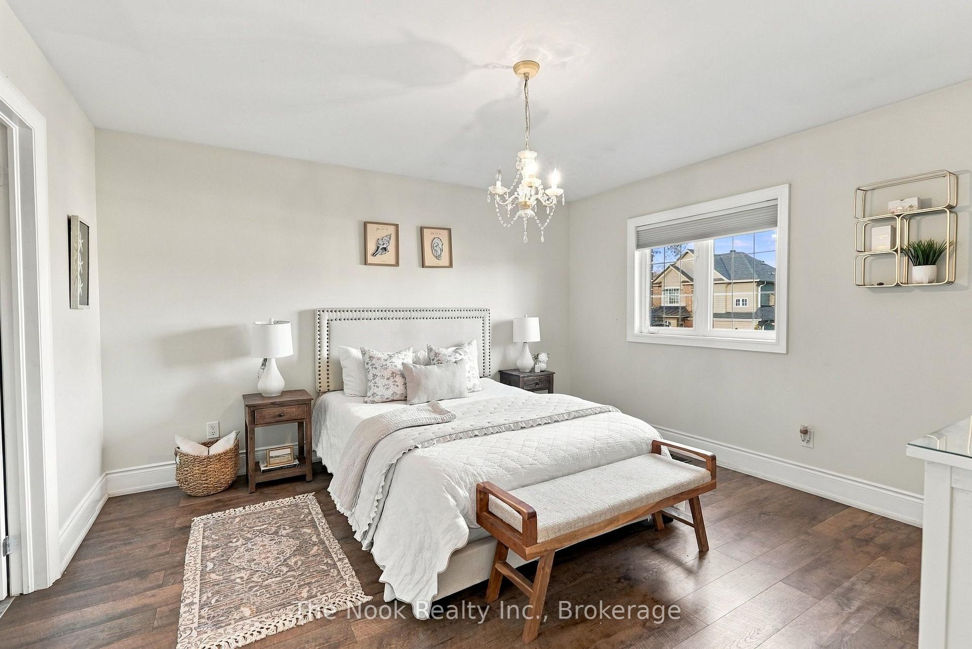 Photo 23 of 39 Serene Court, Whitby, Rolling Acres — HOMEH