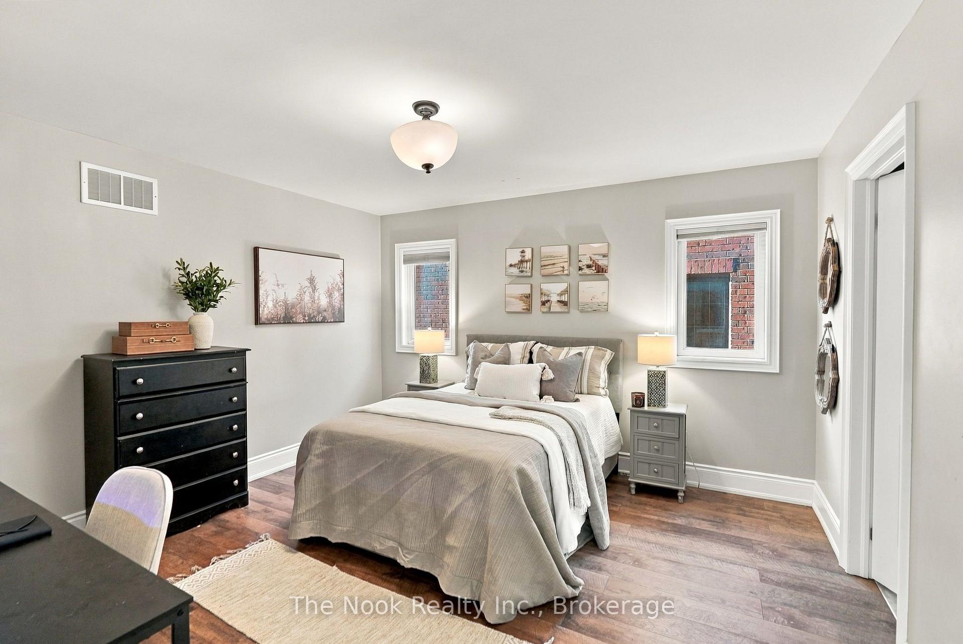 Photo 25 of 39 Serene Court, Whitby, Rolling Acres — HOMEH