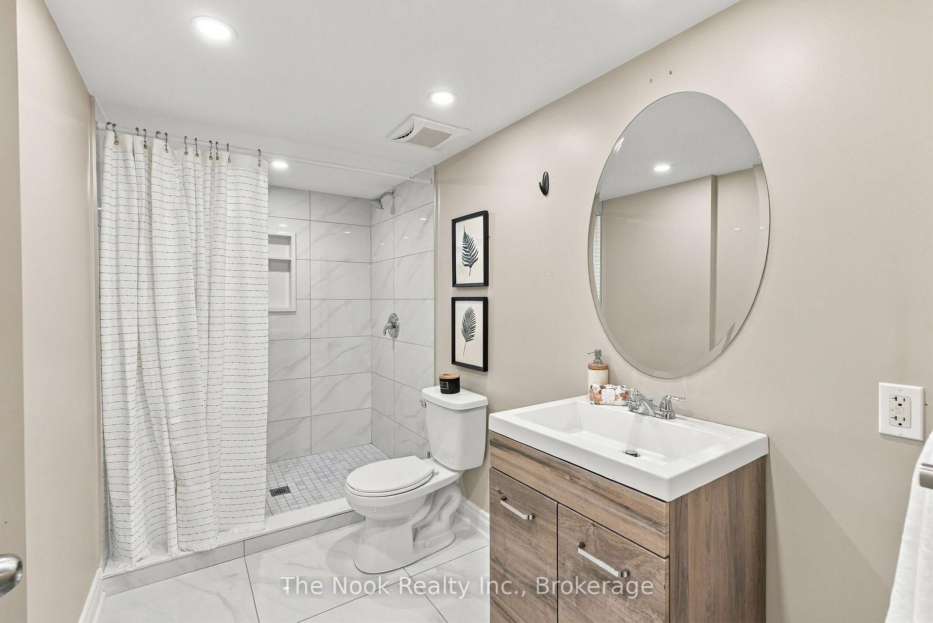 Photo 36 of 39 Serene Court, Whitby, Rolling Acres — HOMEH