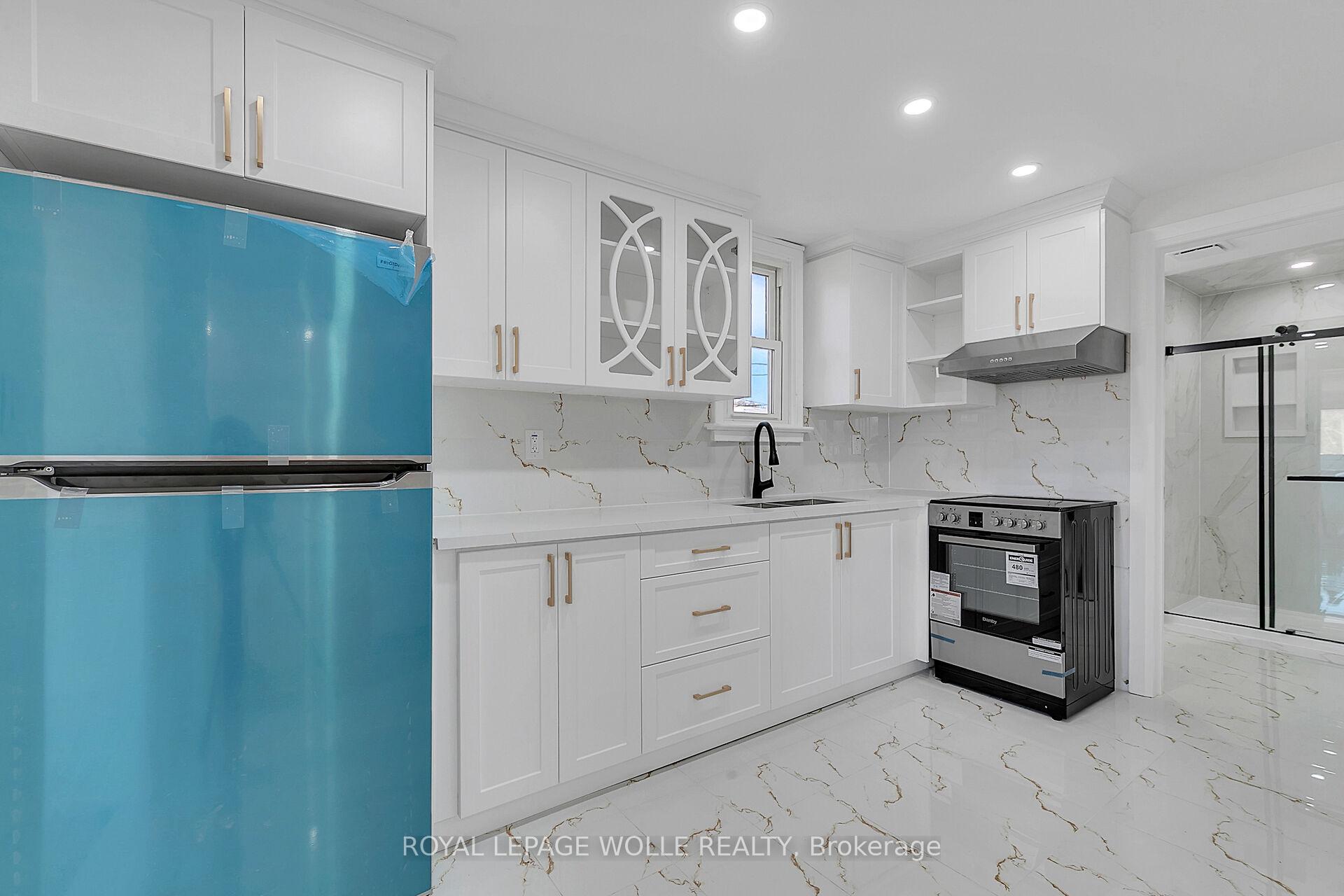 Photo 2 of Unit 1, 581 Lancaster Street W, Kitchener, Lexington/Lincoln Village — HOMEH