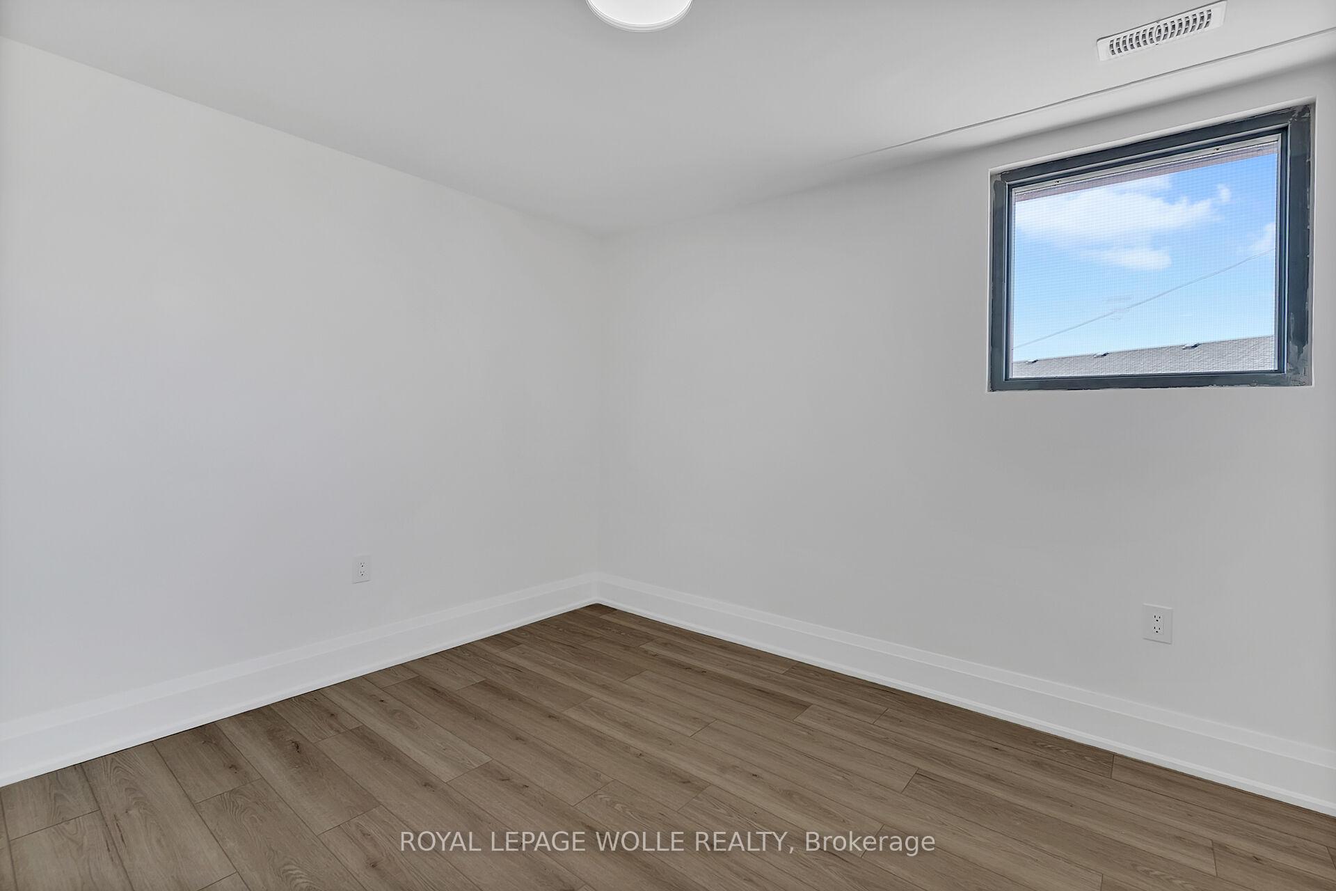 Photo 6 of Unit 1, 581 Lancaster Street W, Kitchener, Lexington/Lincoln Village — HOMEH