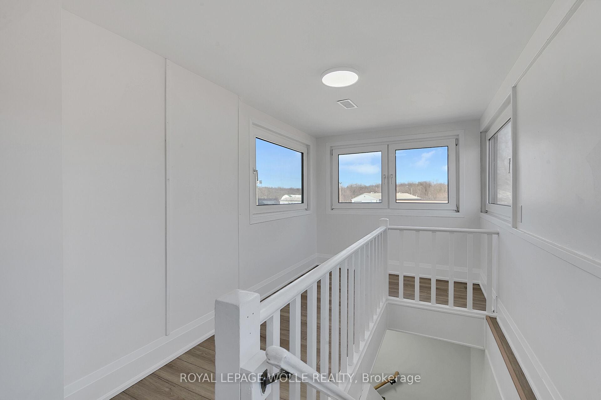 Photo 7 of Unit 1, 581 Lancaster Street W, Kitchener, Lexington/Lincoln Village — HOMEH