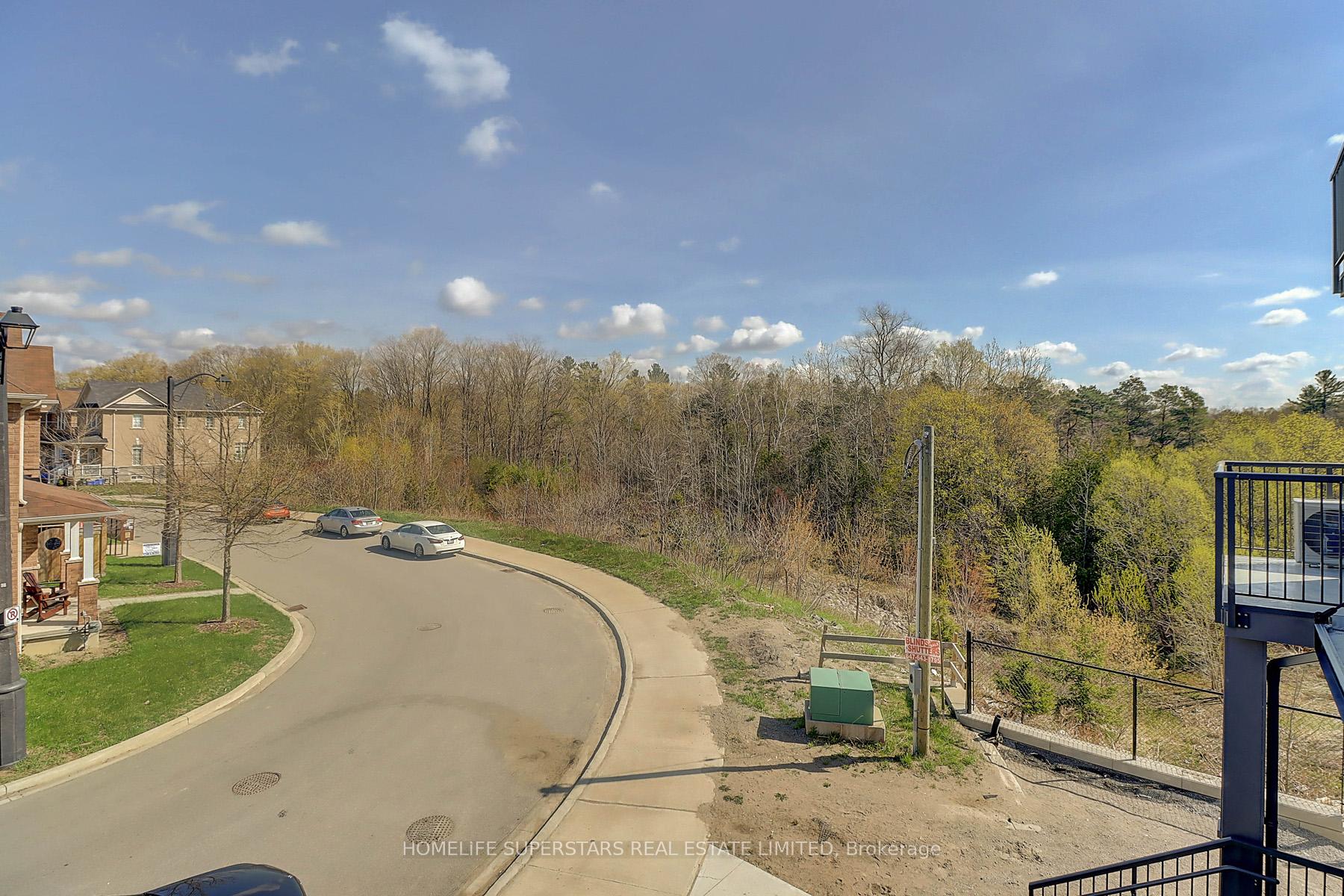Photo 3 of Unit 1309, 2635 William Jackson Drive, Pickering, Duffin Heights — HOMEH