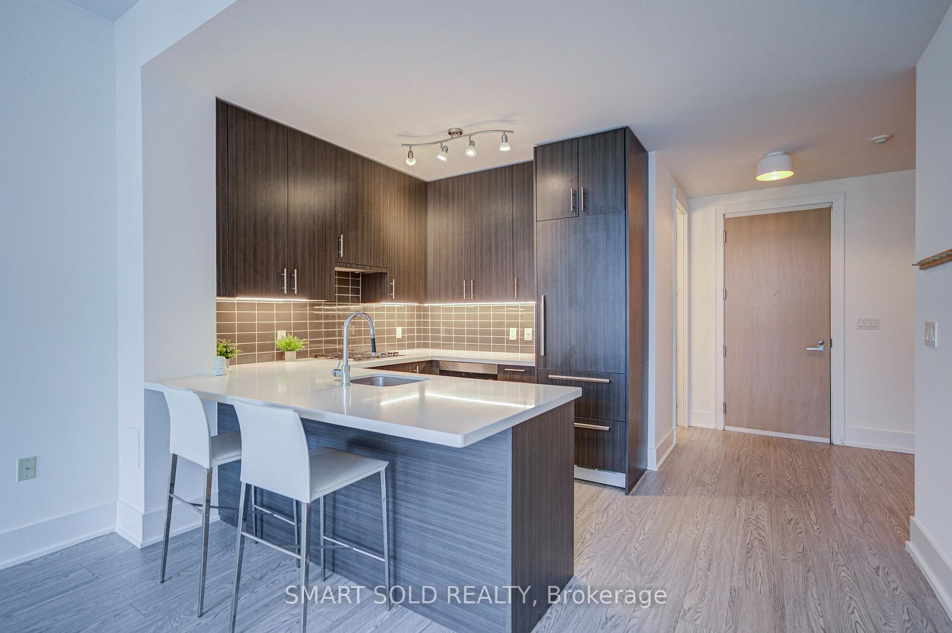 Photo 1 of Unit 436, 39 Queens Quay E, Toronto, Waterfront Communities — HOMEH