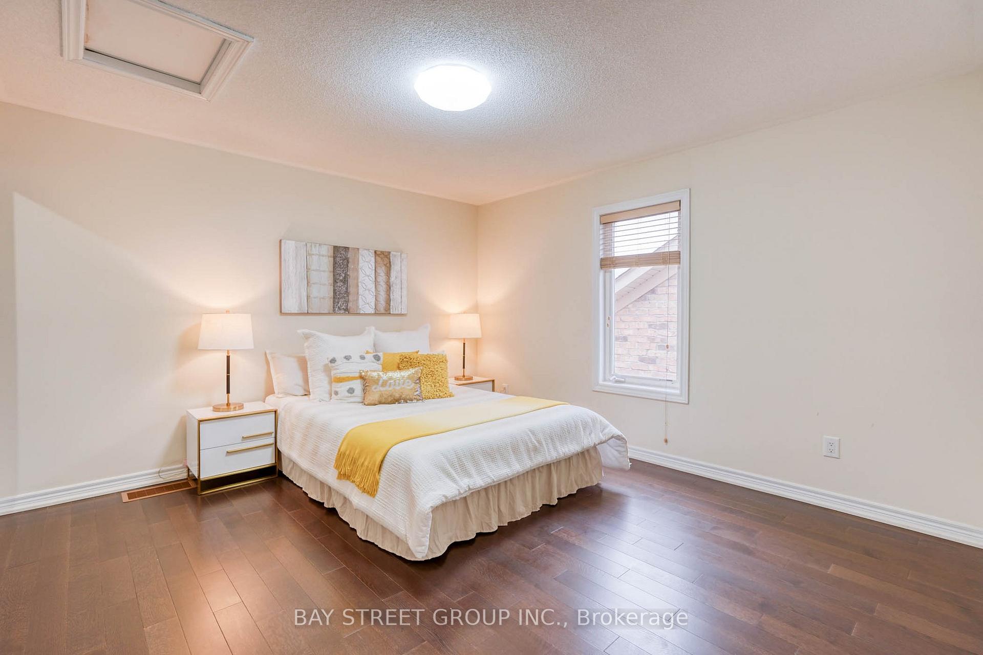 Photo 25 of 82 Prince Of Wales Drive, Markham, Victoria Square — HOMEH