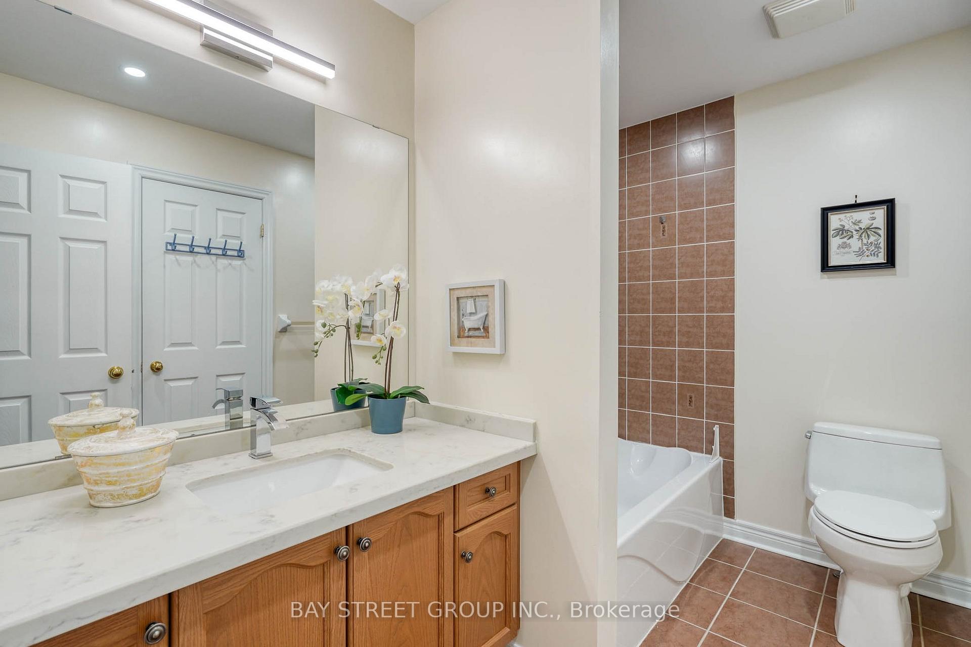 Photo 29 of 82 Prince Of Wales Drive, Markham, Victoria Square — HOMEH