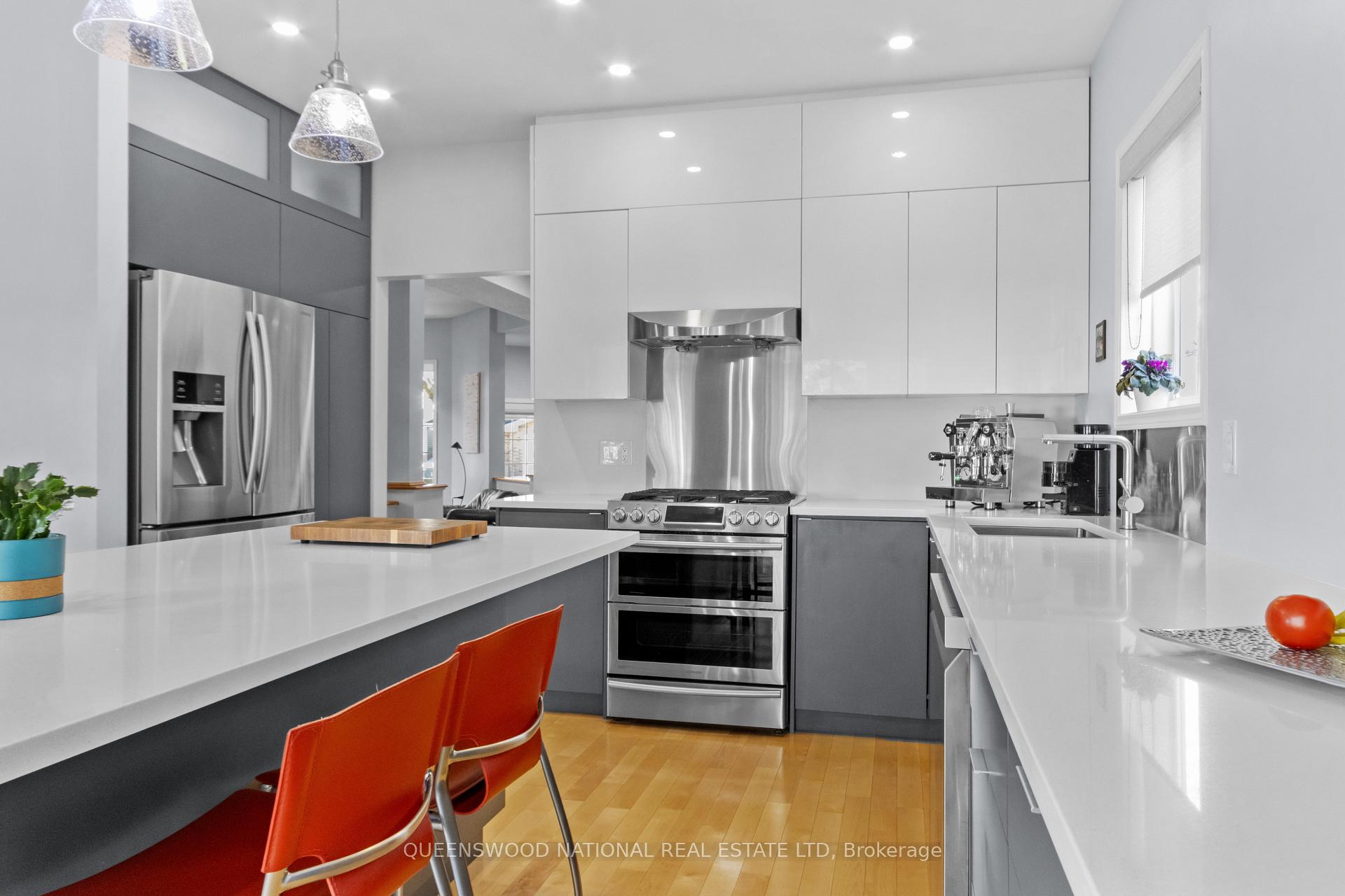 Photo 8 of 100 Fairlop Way, Ottawa, Barrhaven - Longfields — HOMEH