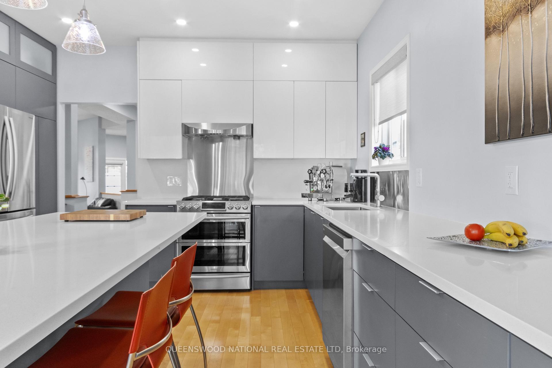 Photo 9 of 100 Fairlop Way, Ottawa, Barrhaven - Longfields — HOMEH