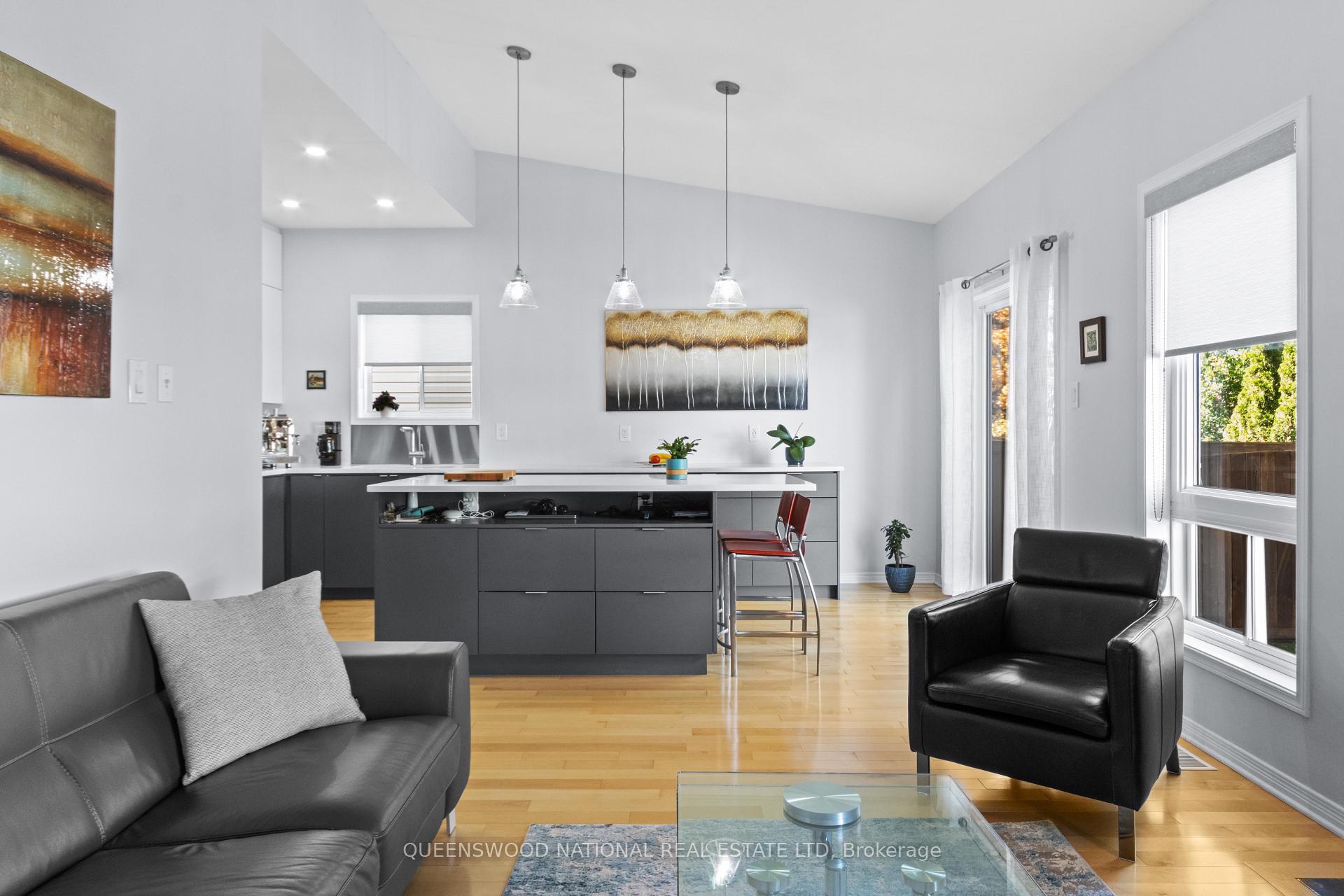 Photo 18 of 100 Fairlop Way, Ottawa, Barrhaven - Longfields — HOMEH