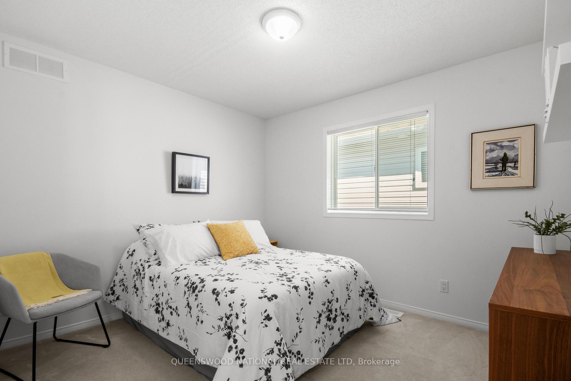Photo 32 of 100 Fairlop Way, Ottawa, Barrhaven - Longfields — HOMEH