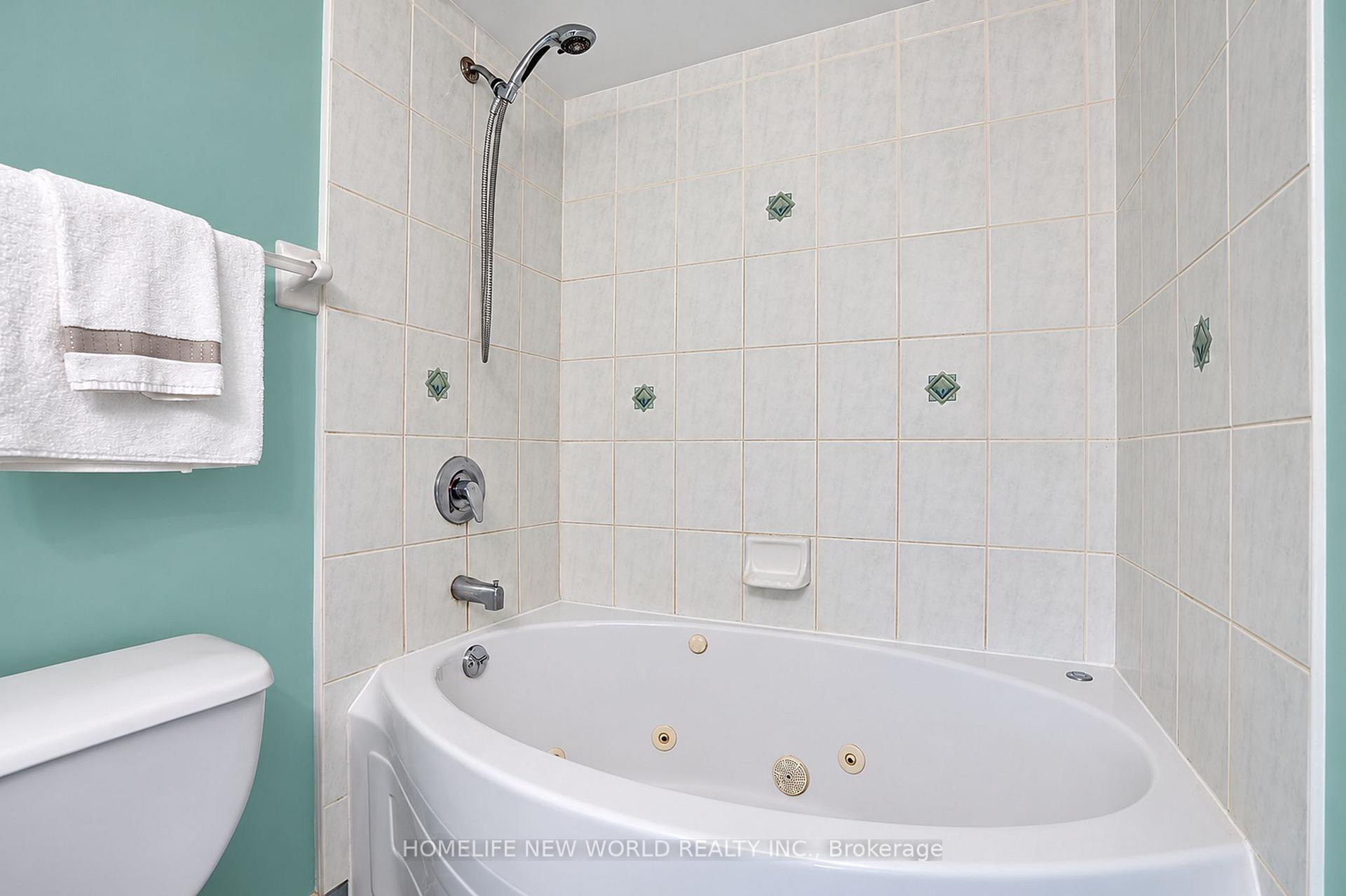 Photo 35 of Unit 111, 233 Beecroft Road, North York, Willowdale West — HOMEH