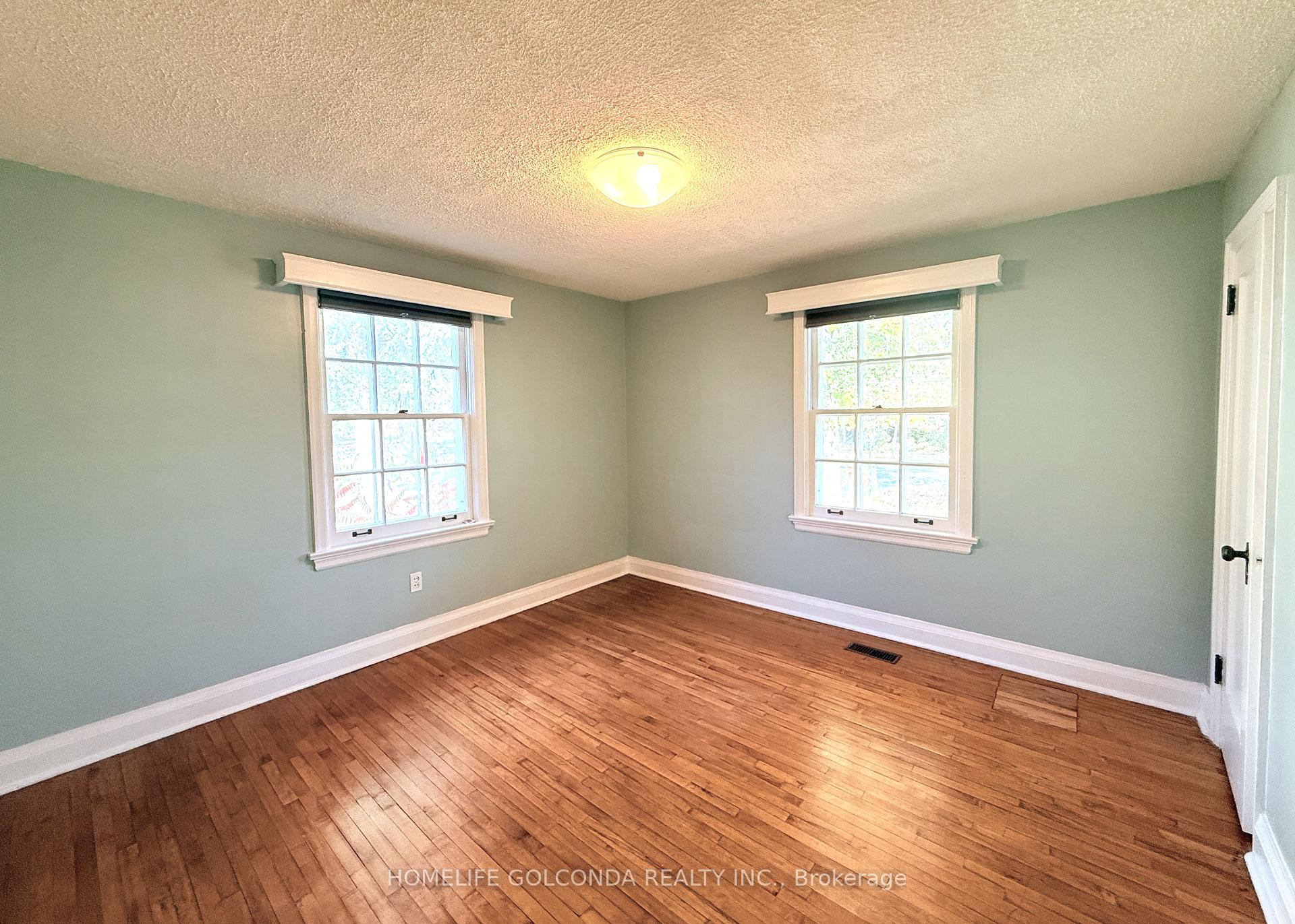 Photo 13 of 84 Main Unionville Street, Markham, Unionville — HOMEH