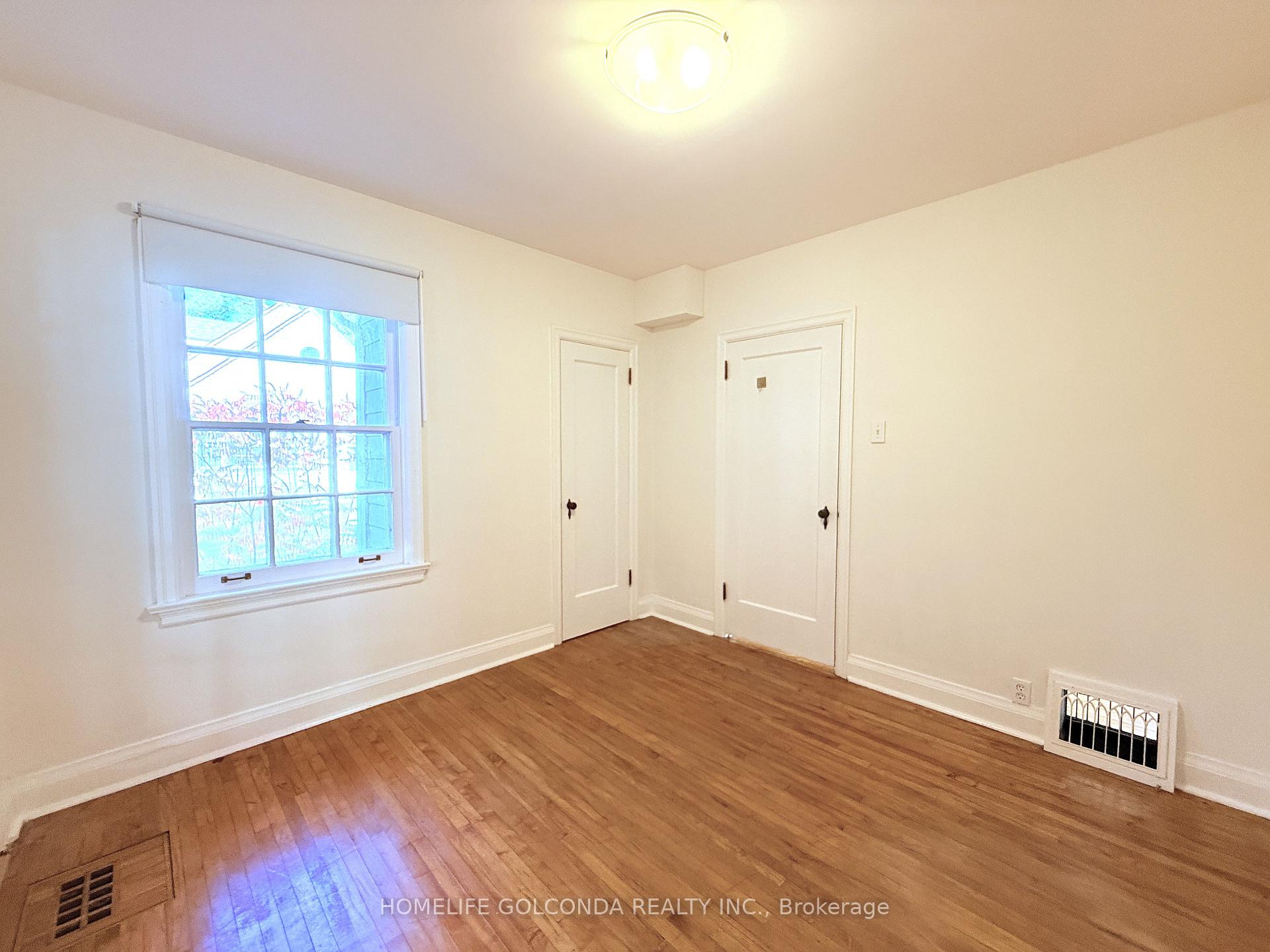Photo 14 of 84 Main Unionville Street, Markham, Unionville — HOMEH