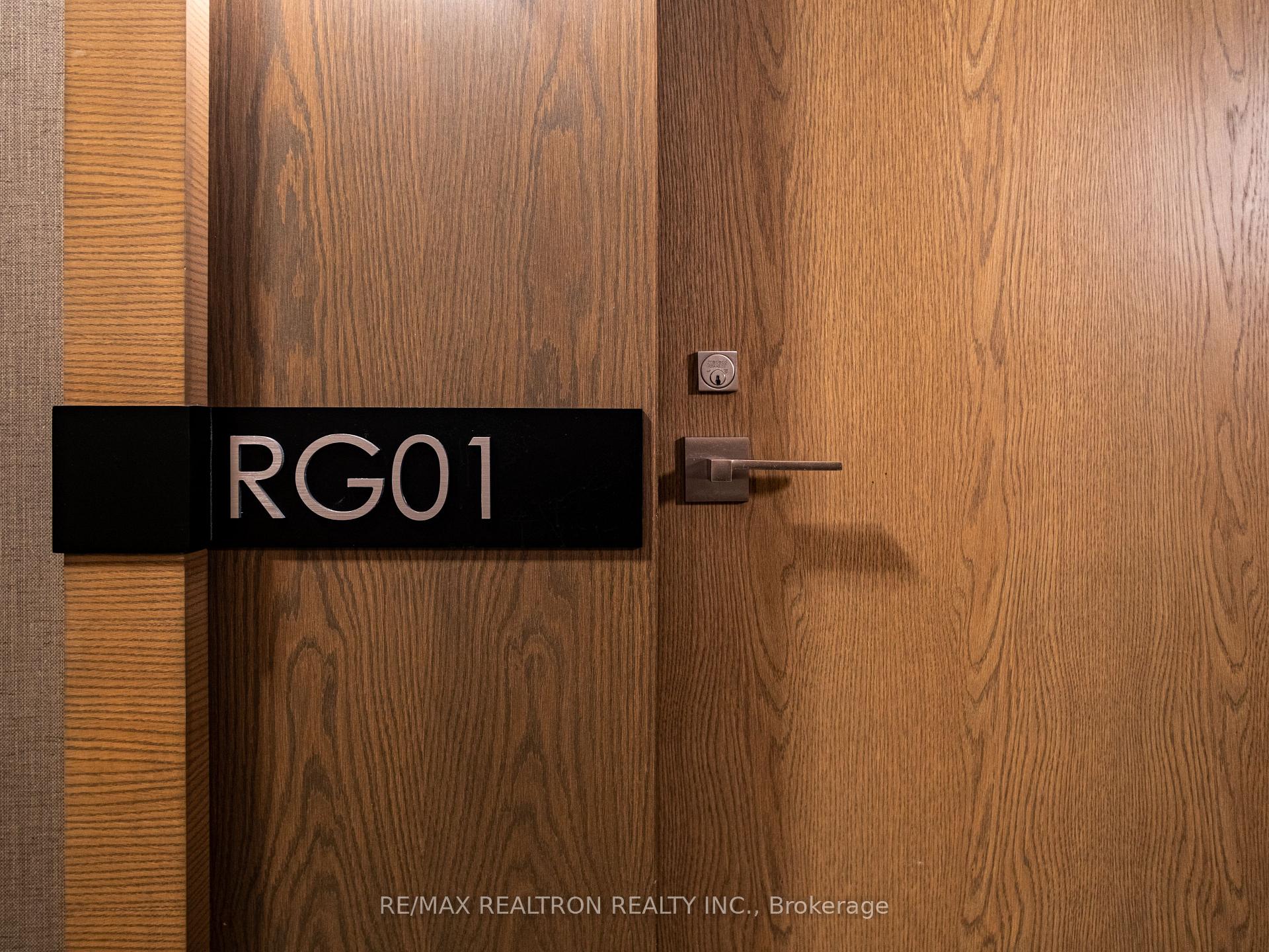 Photo 2 of Unit RG1, 18 Uptown Drive, Markham, Unionville — HOMEH