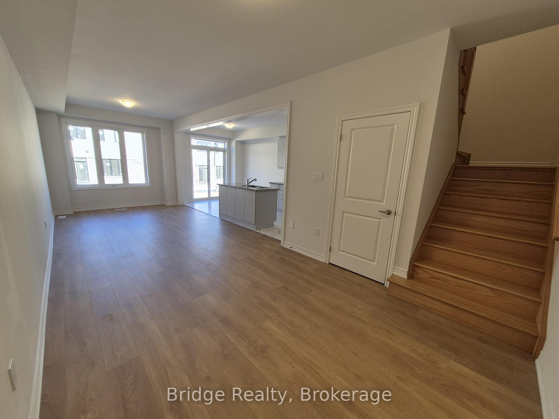 Photo 8 of 1923 Upper Thames Drive, Woodstock, Woodstock - North — HOMEH