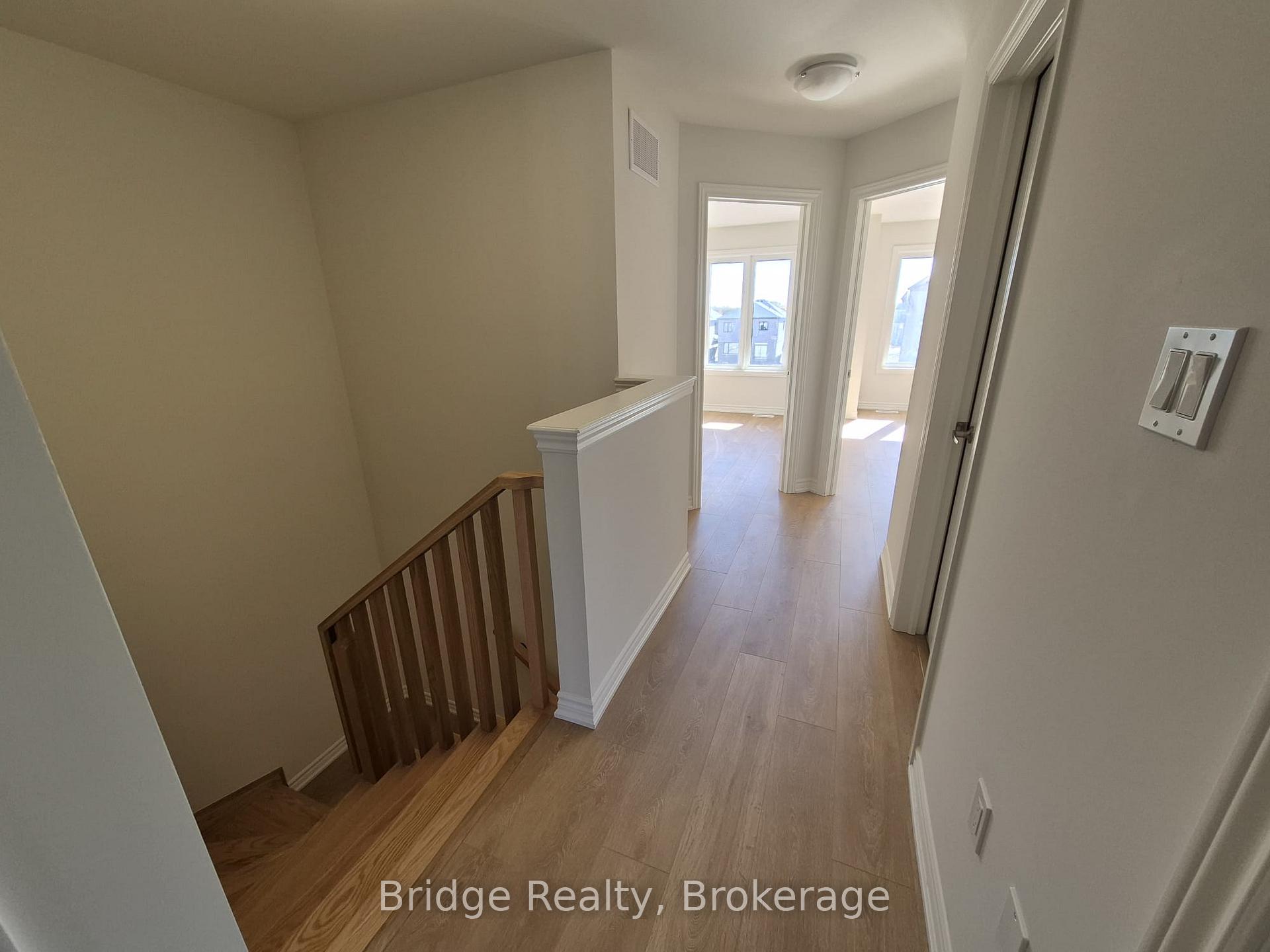 Photo 13 of 1923 Upper Thames Drive, Woodstock, Woodstock - North — HOMEH