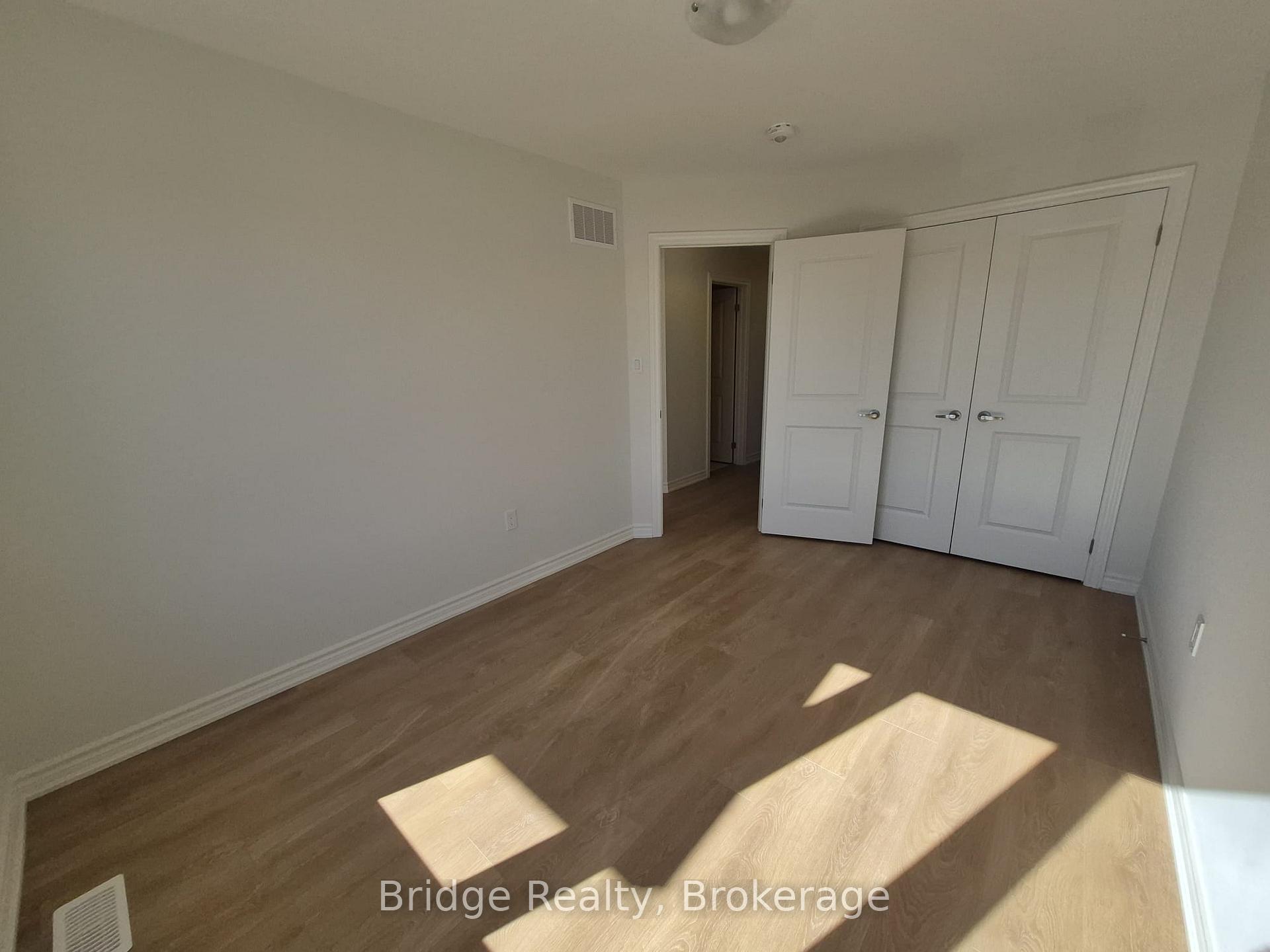 Photo 16 of 1923 Upper Thames Drive, Woodstock, Woodstock - North — HOMEH