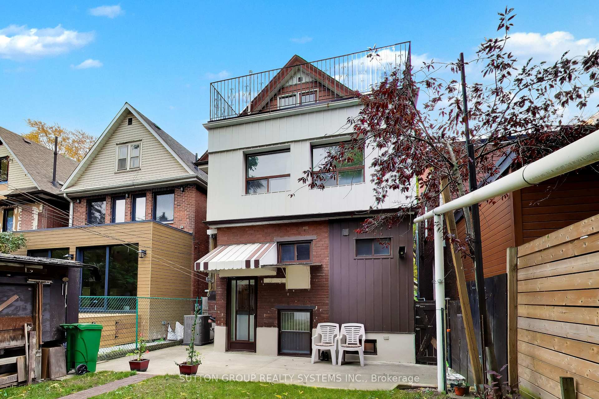 Photo 40 of 8 Alhambra Avenue, Toronto, High Park-Swansea — HOMEH