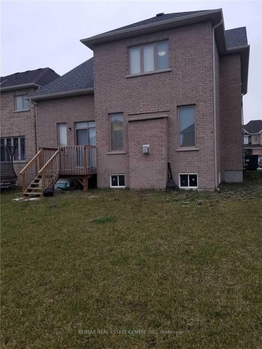 Photo 3 of 1154 Upper Thames Drive, Woodstock, Woodstock - North — HOMEH