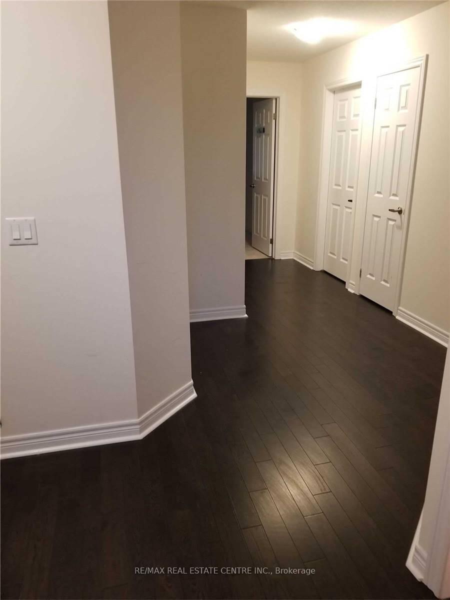 Photo 12 of 1154 Upper Thames Drive, Woodstock, Woodstock - North — HOMEH