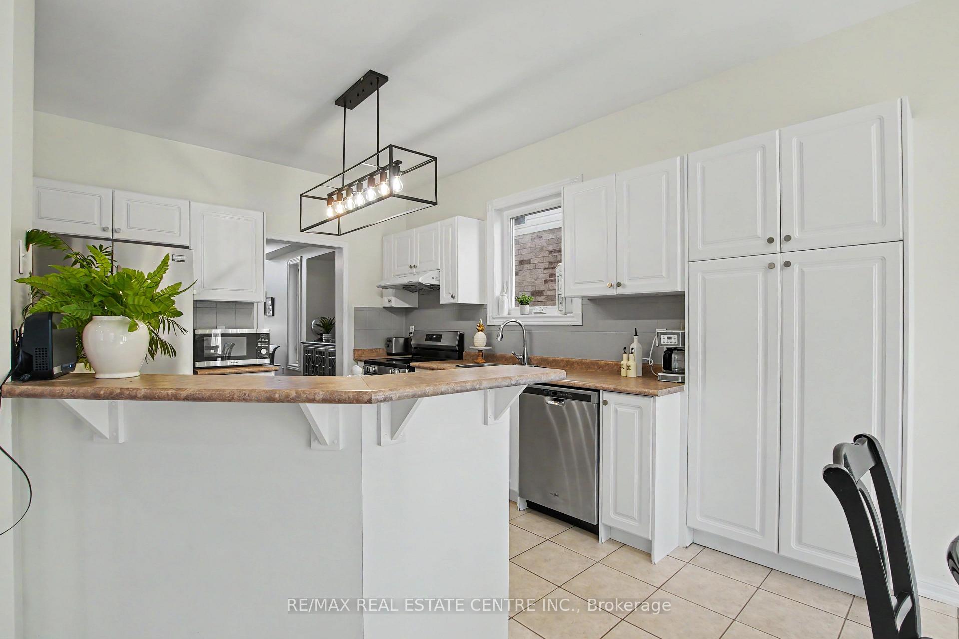 Photo 13 of 276 Sherwood Road, Milton, Dempsey — HOMEH