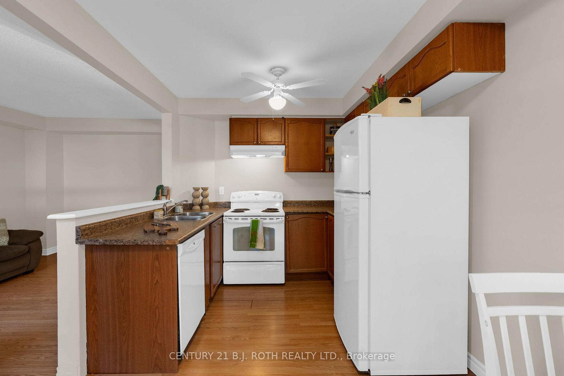 Photo 13 of 68 Brucker Road, Barrie, Holly — HOMEH