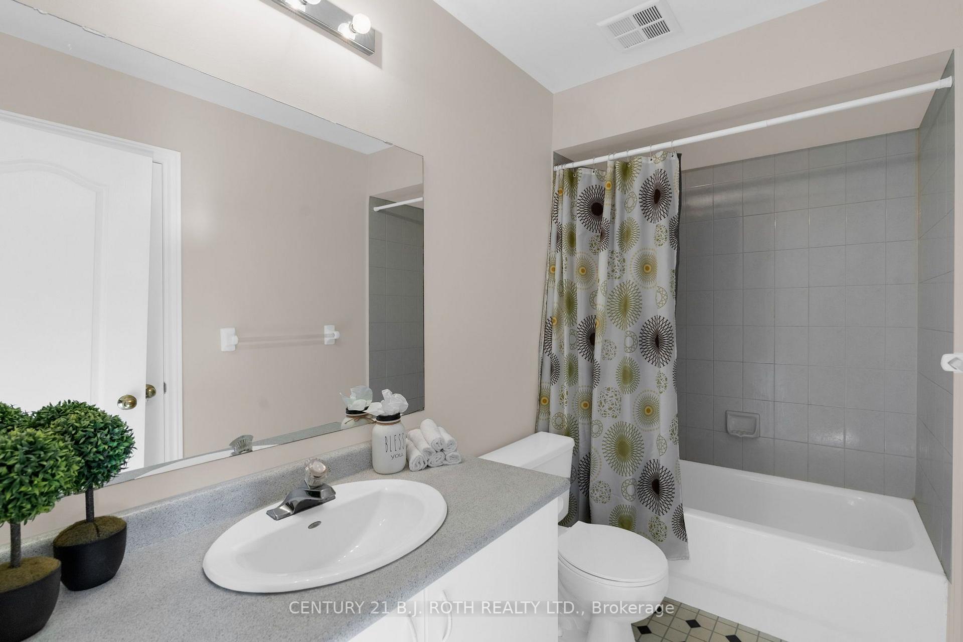 Photo 24 of 68 Brucker Road, Barrie, Holly — HOMEH