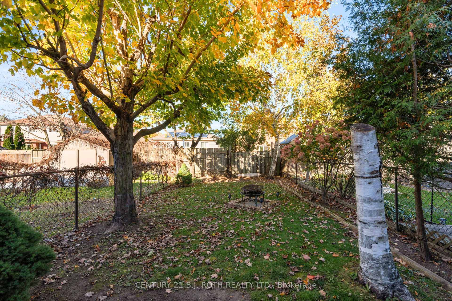 Photo 30 of 68 Brucker Road, Barrie, Holly — HOMEH